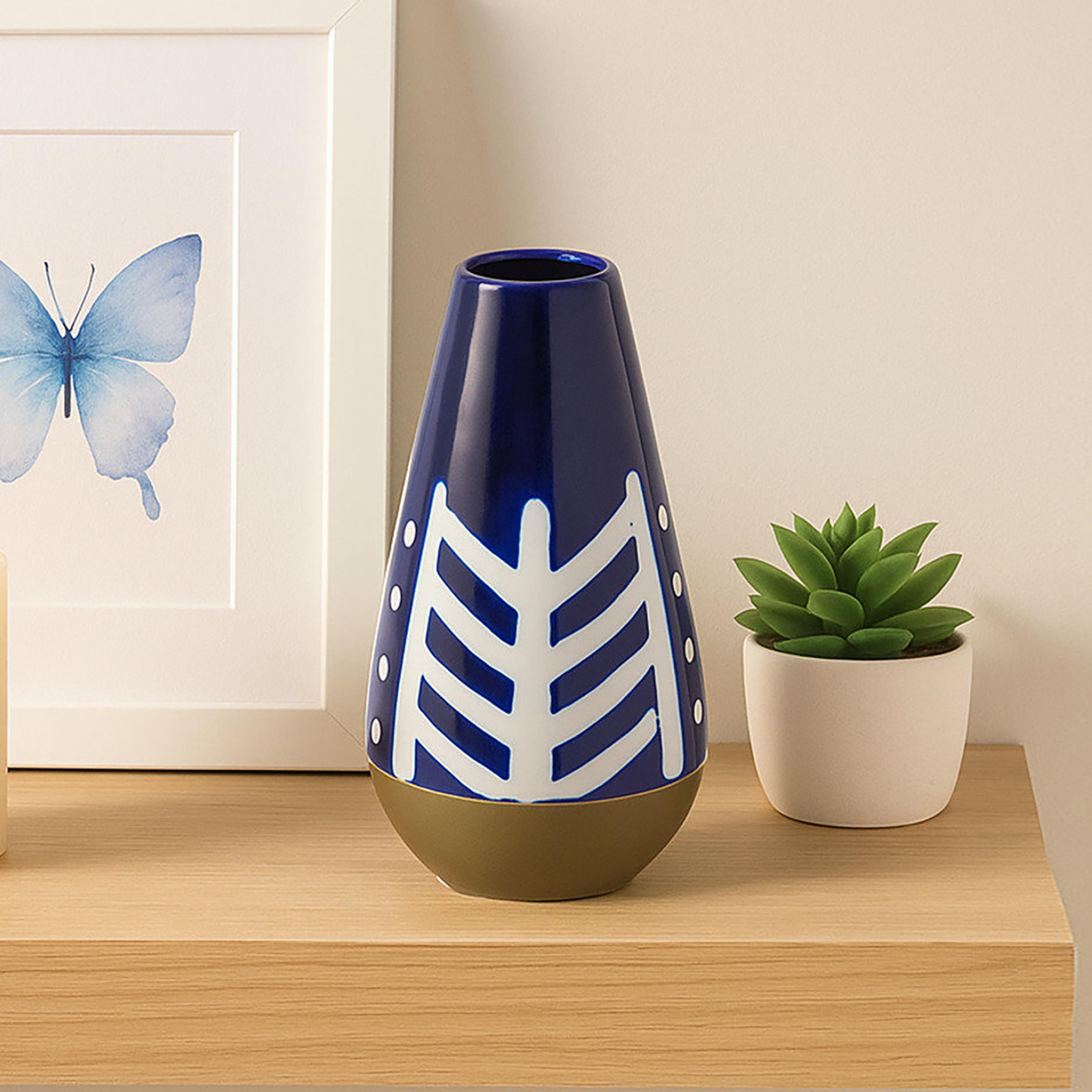 مزهرية سيراميك بتصميم هندسي متعدد الألوان من ماريا هومز-household-decor-vasesandbowls-image-1