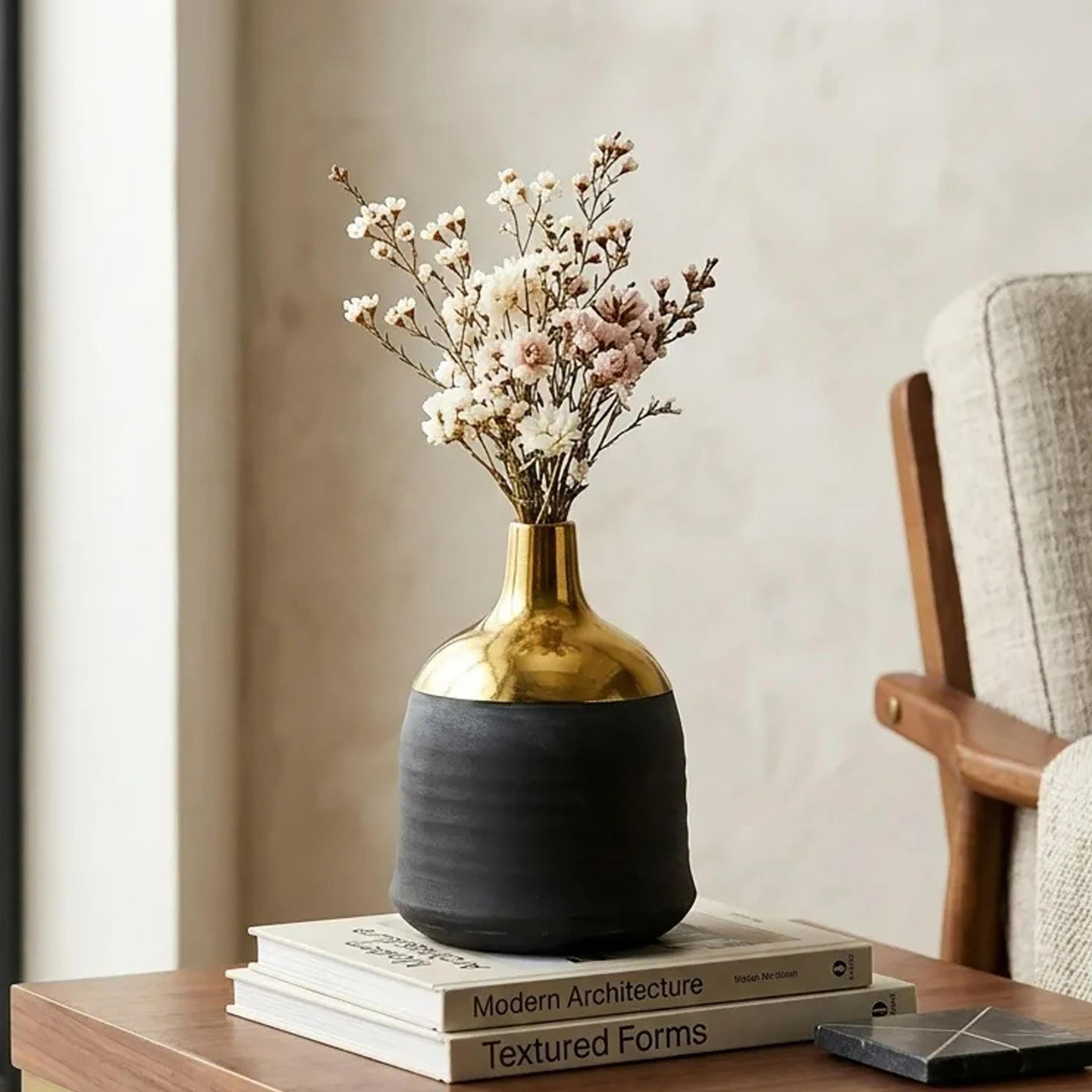 مزهرية بملمس بارز متعددة الألوان من ماريا هومز-household-decor-vasesandbowls-image-2