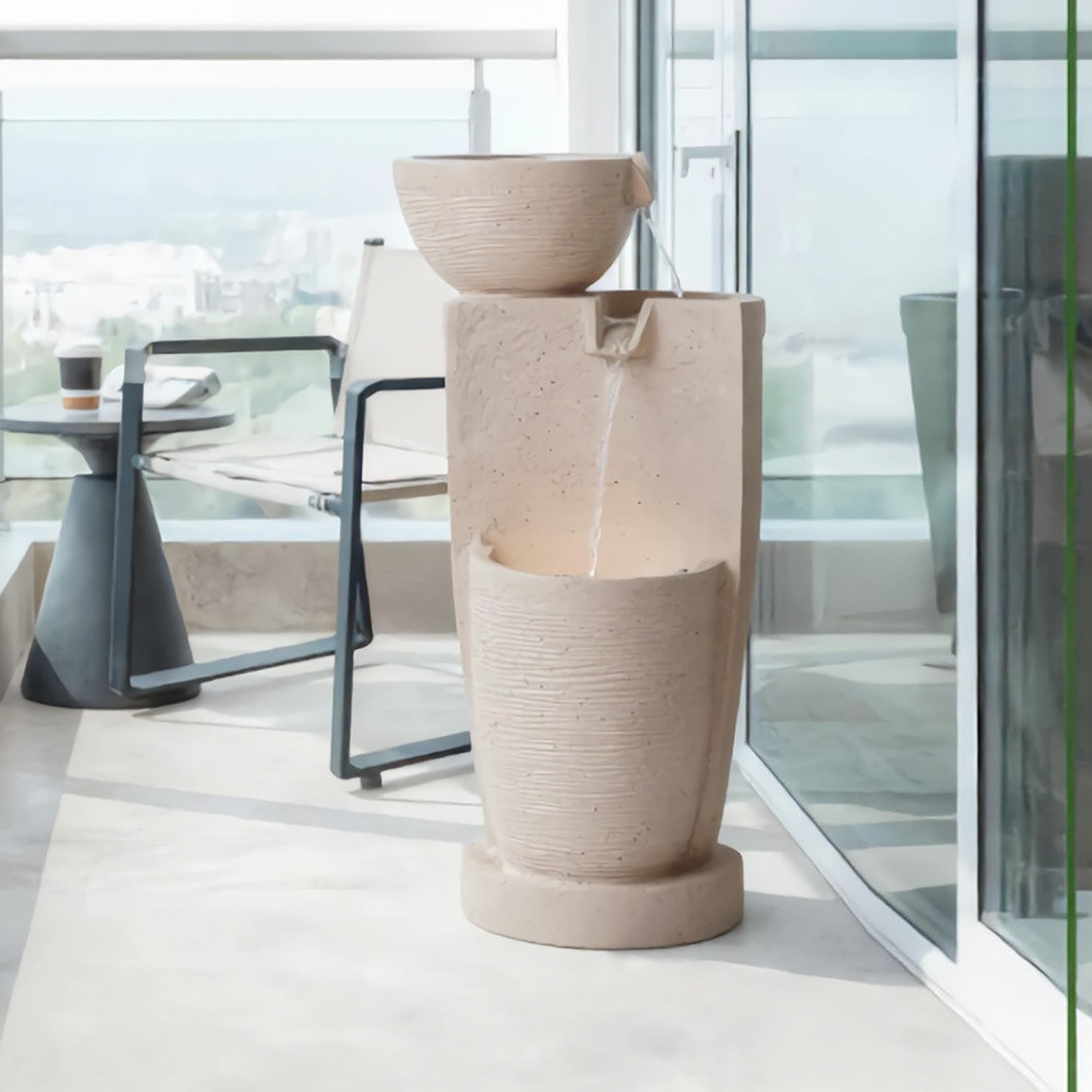 نافورة ديكورية متدرجة بلون البيج من ماريا هومز-household-gardenandoutdoor-fountains-image-1