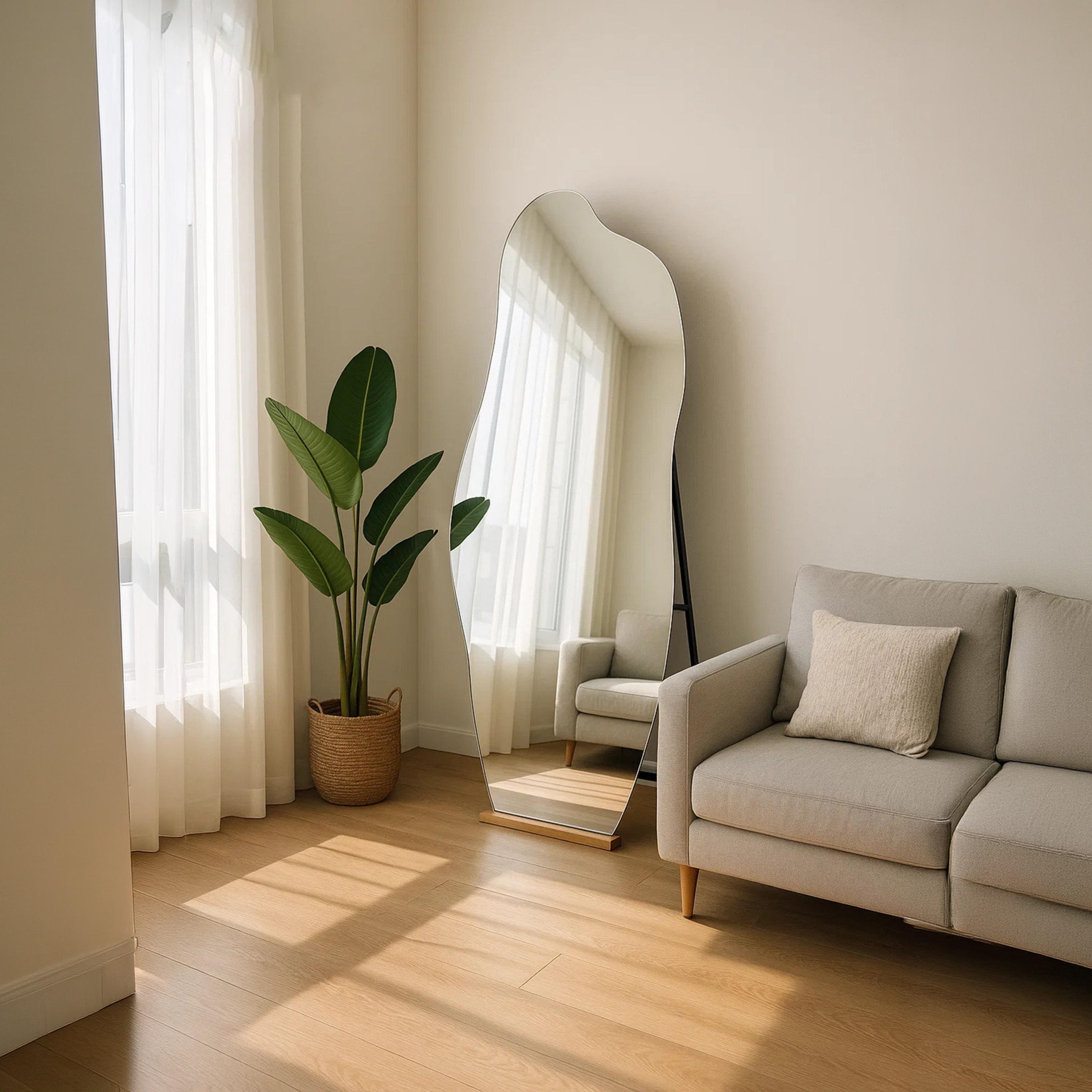 مرآة أرضية شفافة بتصميم غير منتظم من زجاج من ماريا هومز-household-walldecorandmirrors-mirrors-wallmirrors-image-2