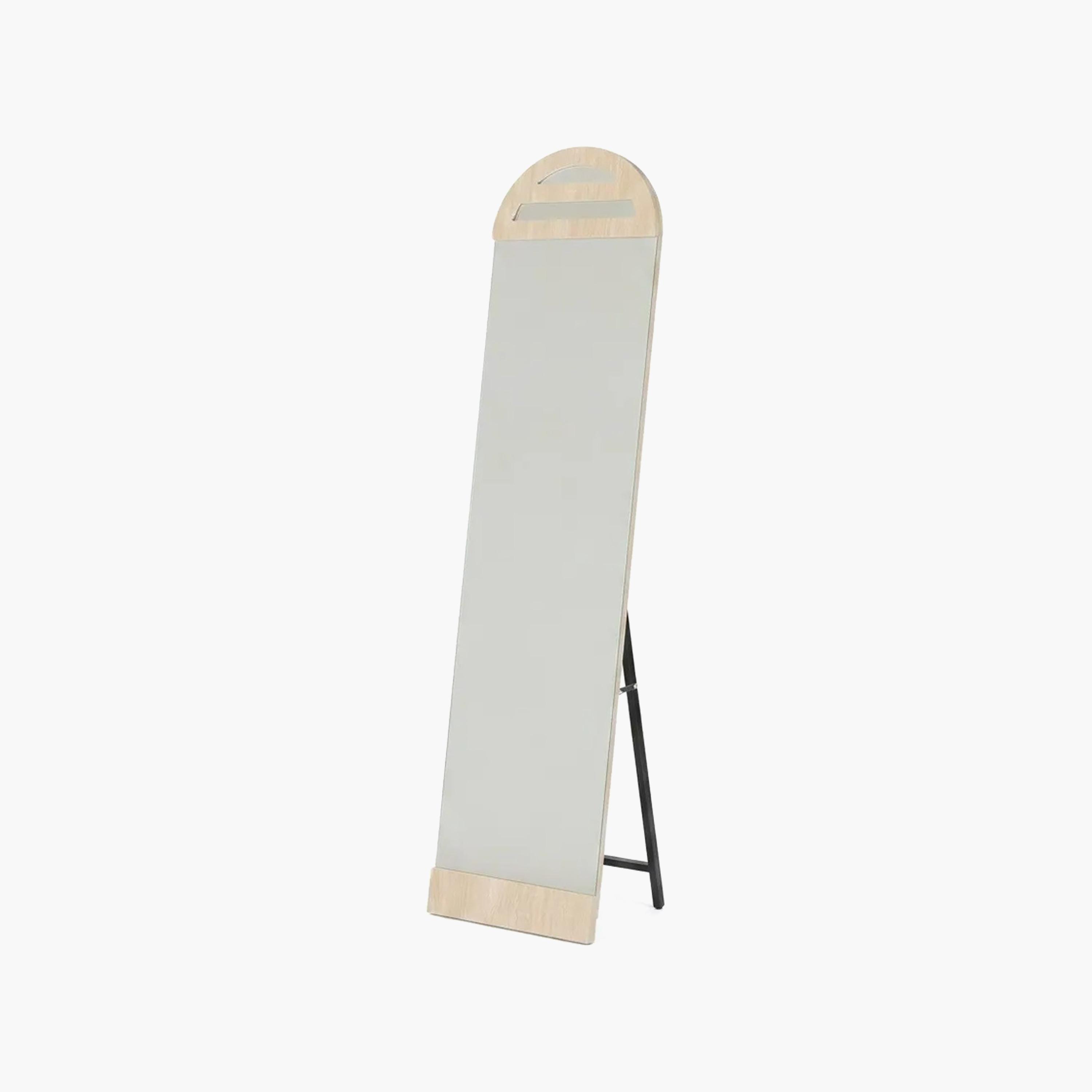مرآة أرضية زجاجية بتصميم مقوس من ماريا هومز-household-walldecorandmirrors-mirrors-wallmirrors-image-3