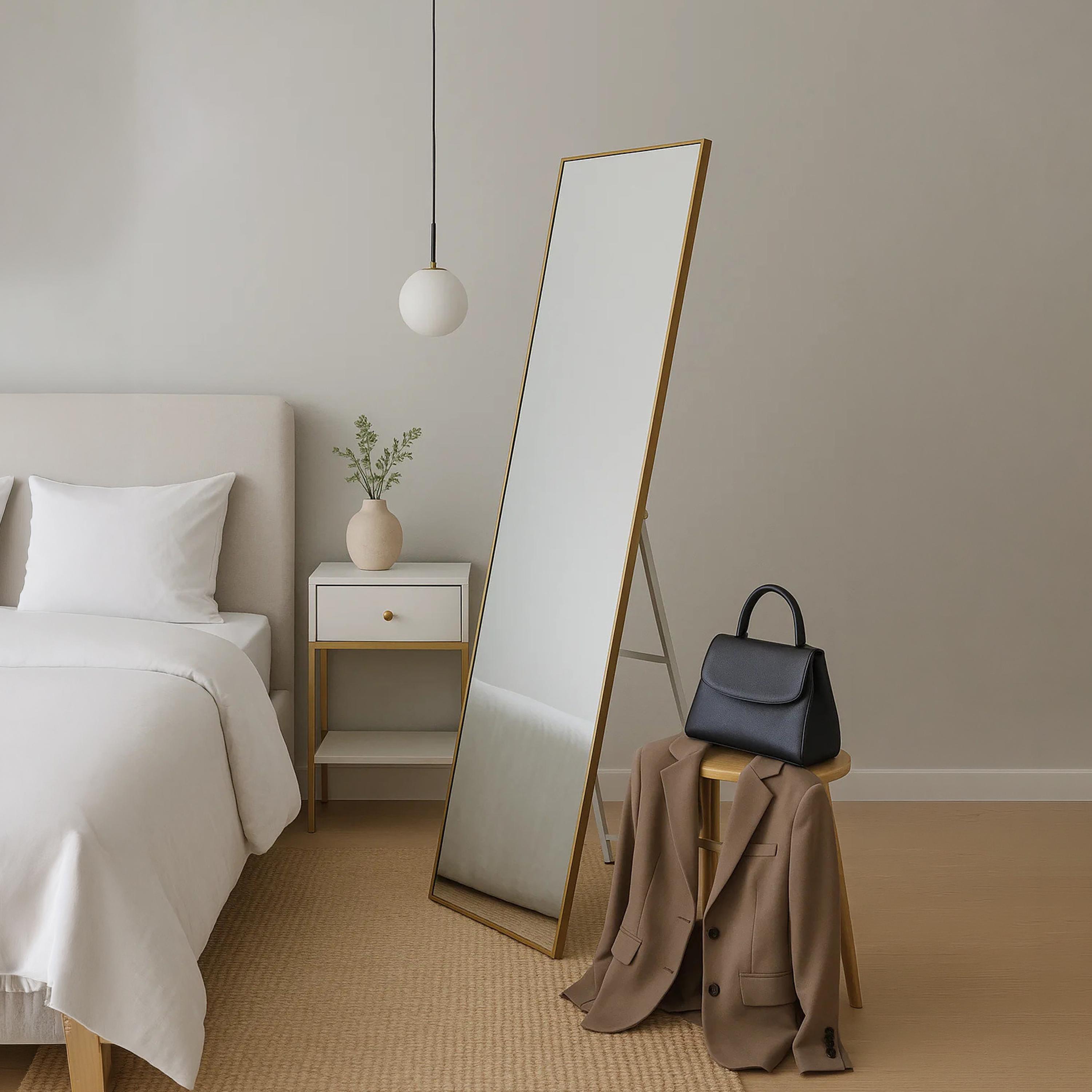 مرآة أرضية مستطيلة من الزجاج بلون الذهب من ماريا هومز-household-walldecorandmirrors-mirrors-wallmirrors-image-3