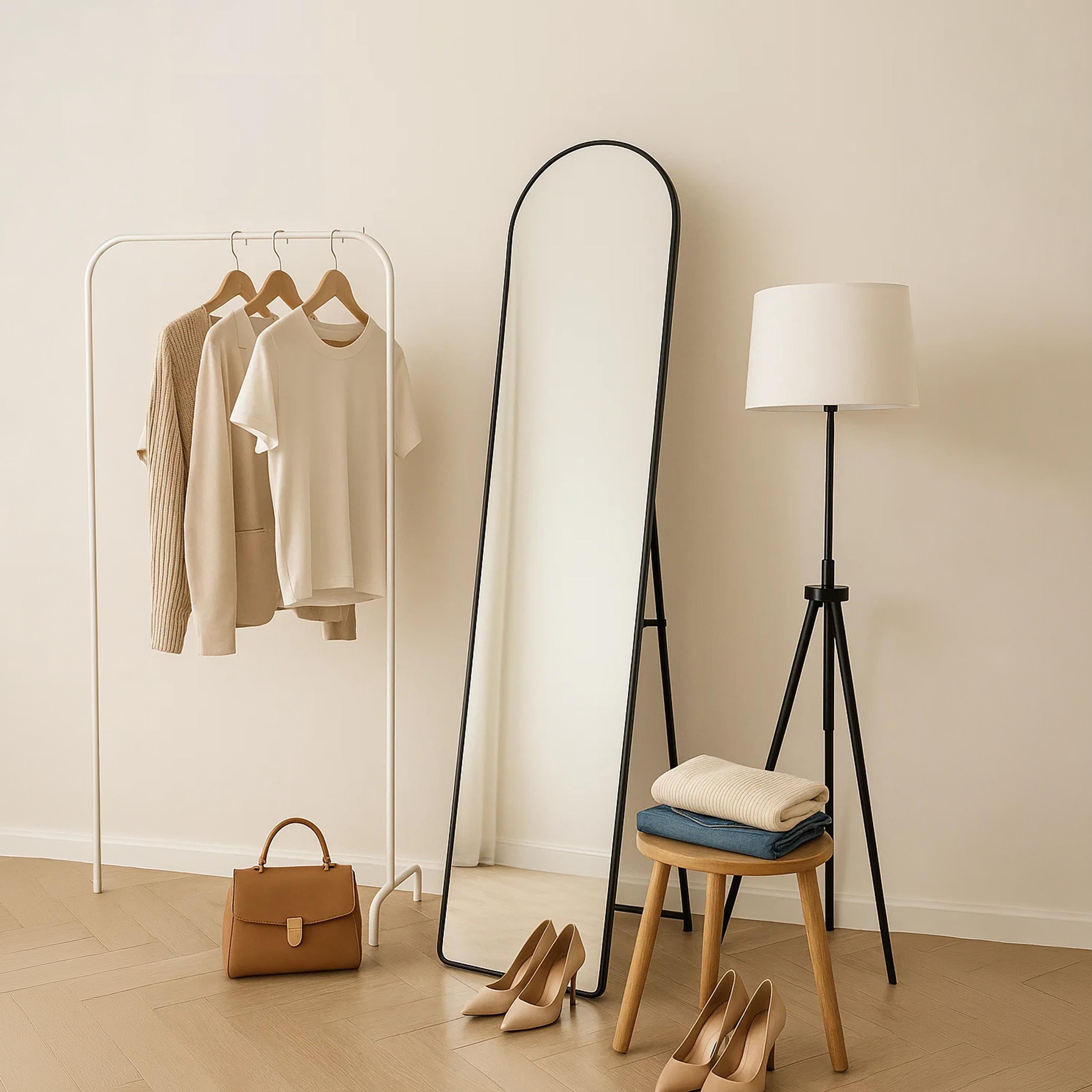 مرآة أرضية زجاجية بتصميم مقوس من ماريا هومز-household-walldecorandmirrors-mirrors-wallmirrors-image-2