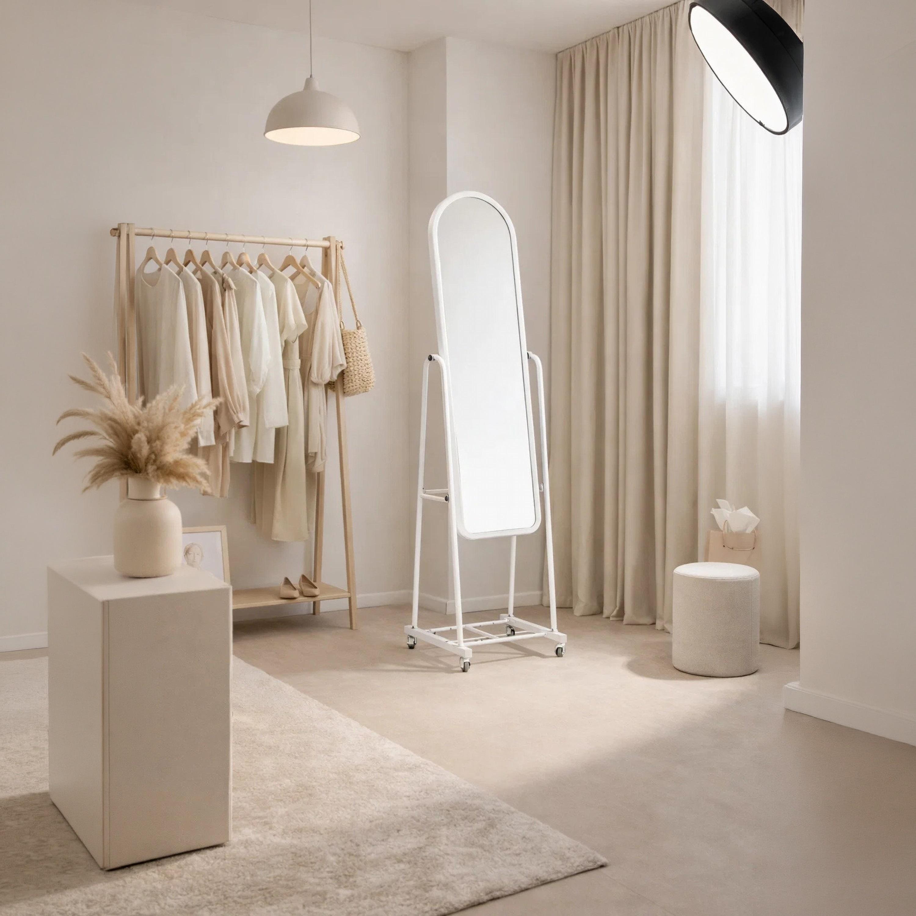 مرآة أرضية بتصميم مقوس من الزجاج الأبيض من ماريا هومز-household-walldecorandmirrors-mirrors-wallmirrors-image-3