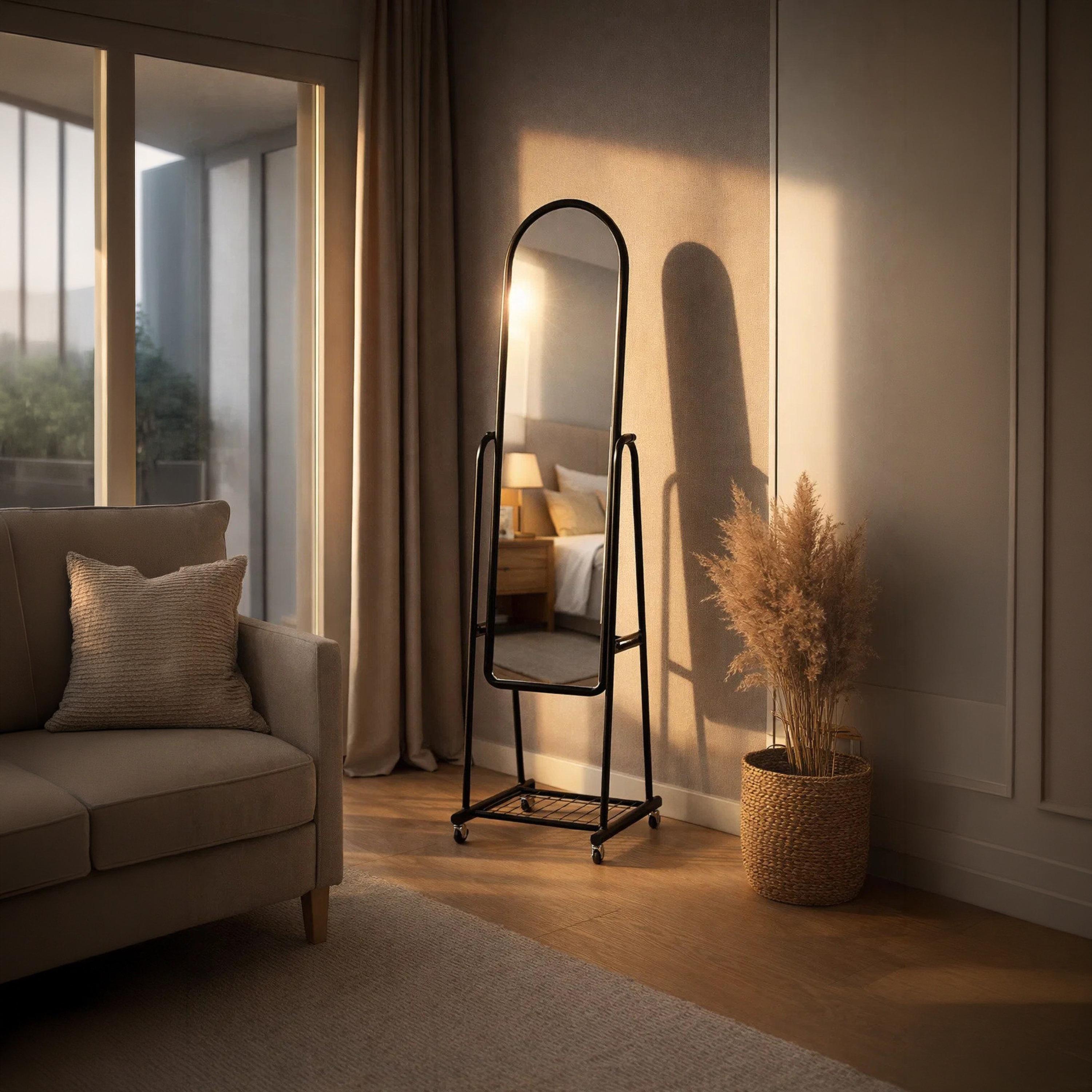 مرآة أرضية بإطار مقوس من الزجاج الأسود من ماريا هومز-household-walldecorandmirrors-mirrors-wallmirrors-image-2