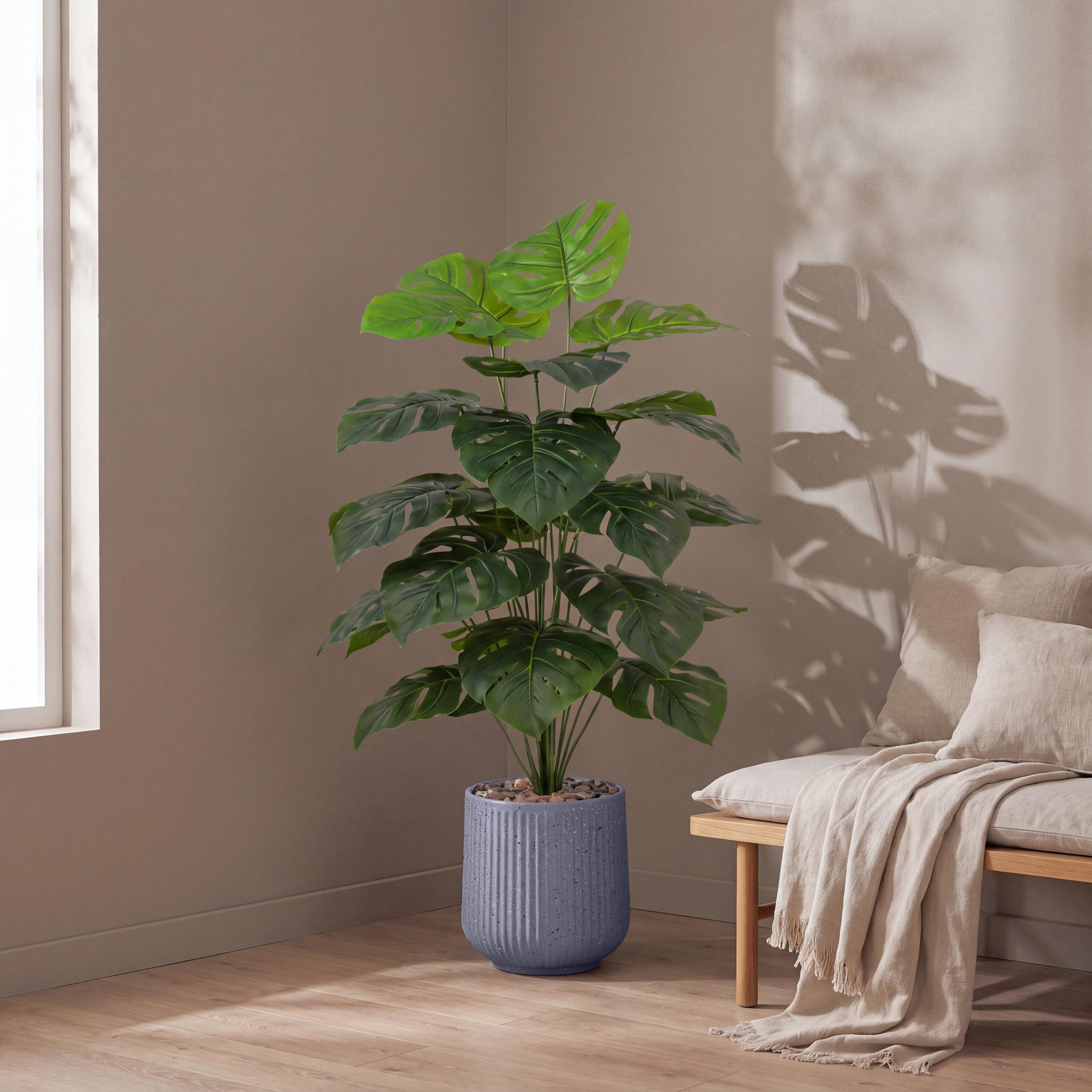 نبات مونستيرا صناعي في أصيص من ماريا هومز-household-gardenandoutdoor-artificialflowersandplants-flowers-image-1