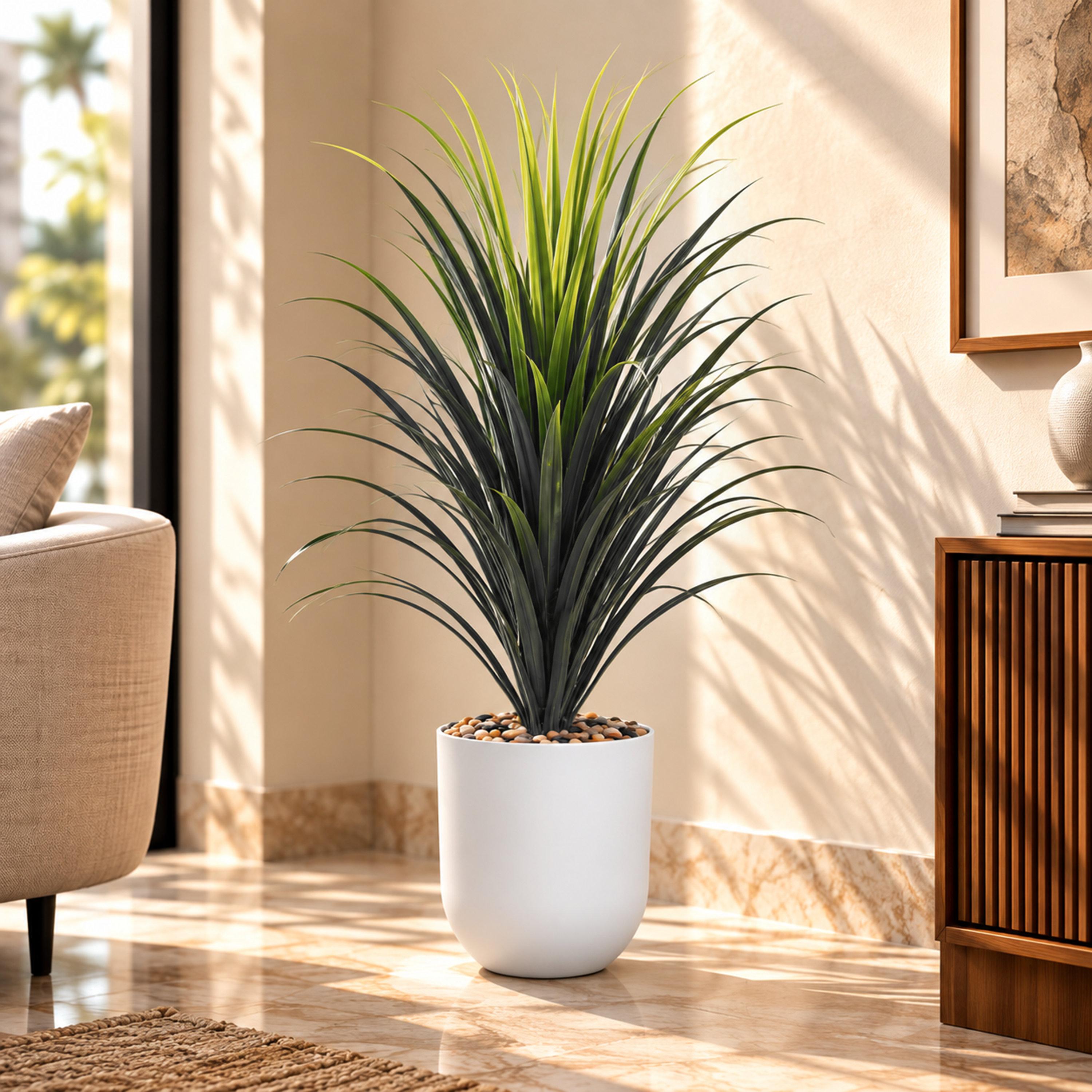 نبتة يوكا صناعية بأصيص من ماريا هومز-household-gardenandoutdoor-artificialflowersandplants-flowers-image-1