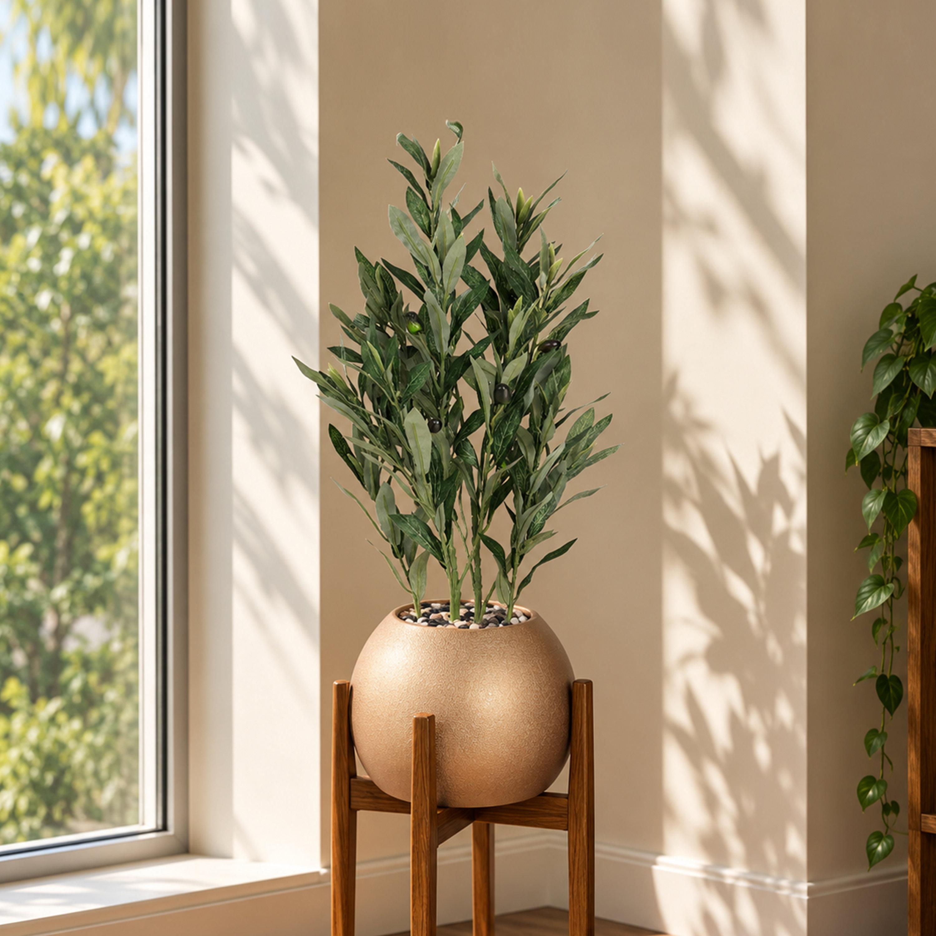 نبتة زيتون صناعية في أصيص من ماريا هومز-household-gardenandoutdoor-artificialflowersandplants-flowers-image-1