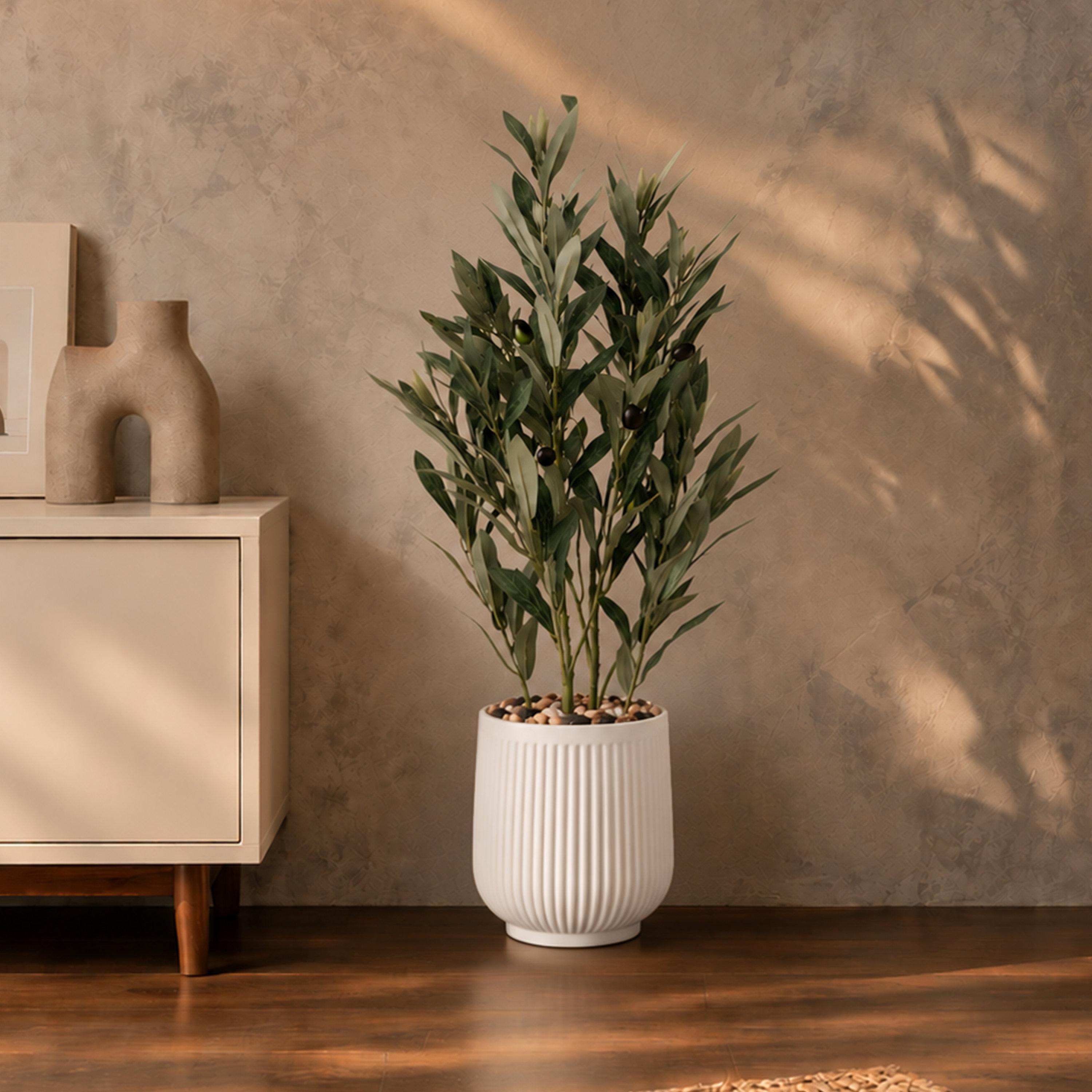 نبتة زيتون صناعية في أصيص من ماريا هومز-household-gardenandoutdoor-artificialflowersandplants-flowers-image-1
