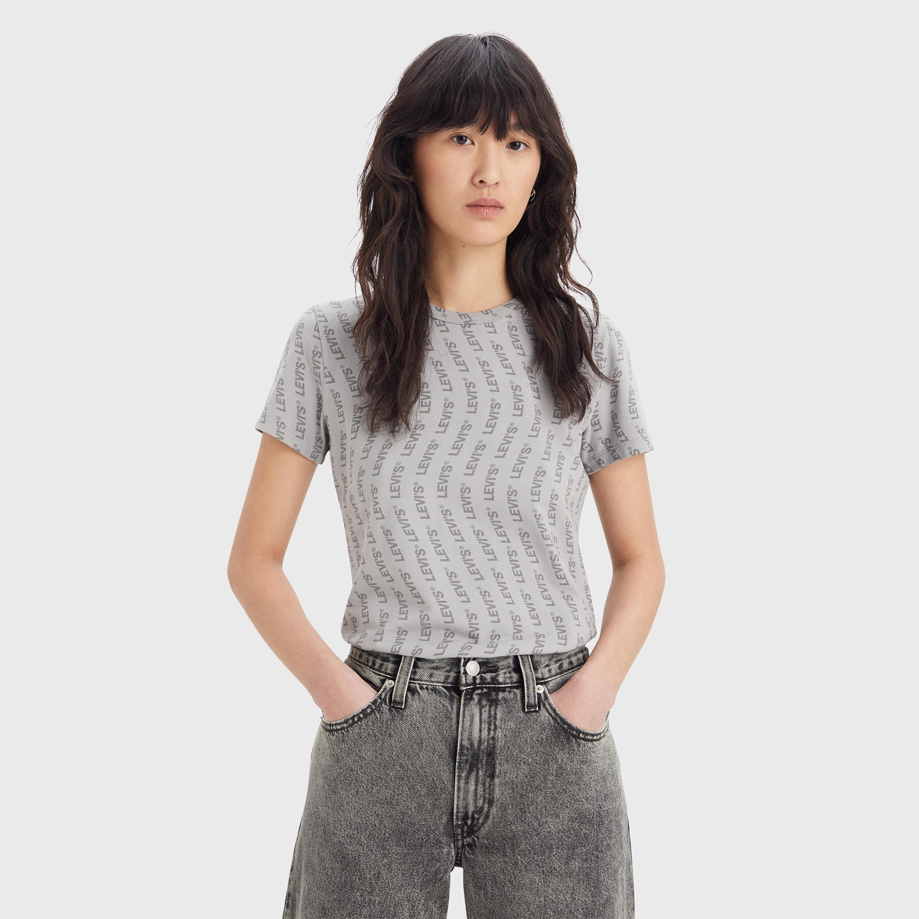تيشيرت ليفايز بأكمام قصيرة وياقة دائرية مع مونوجرام-women-clothing-tshirts-image-1