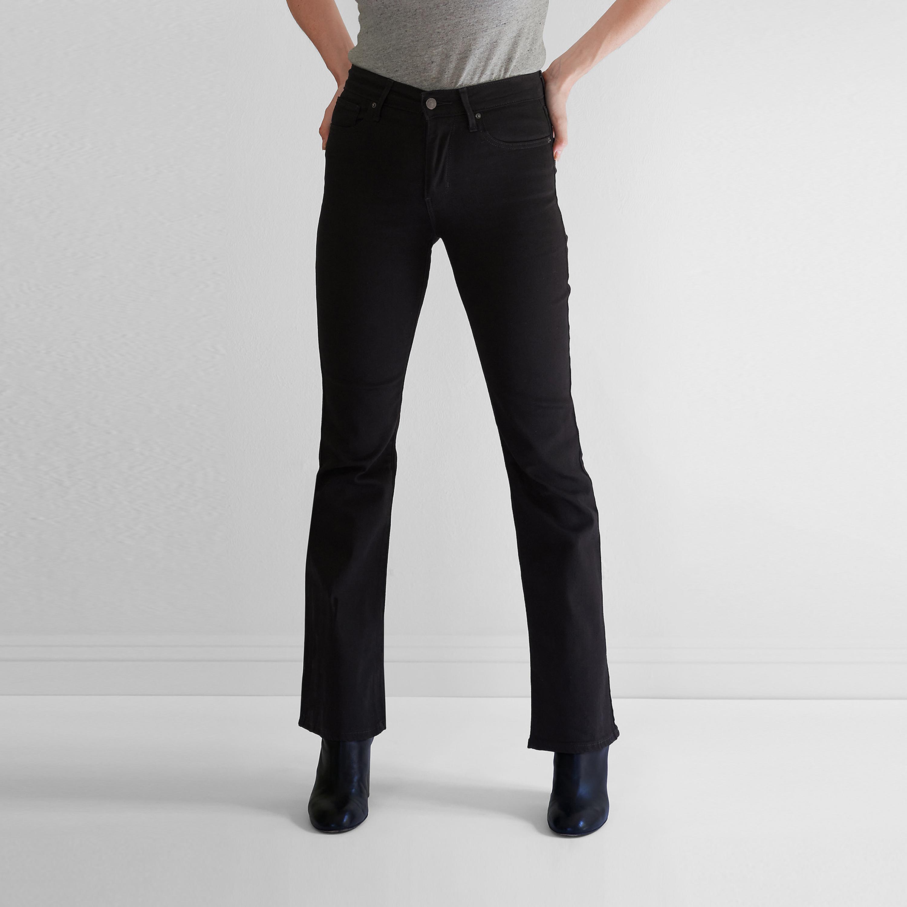 ليفايز- بنطال جينز خصر مرتفع تصميم نحيف- أسود-women-clothing-bottoms-jeans-image-1