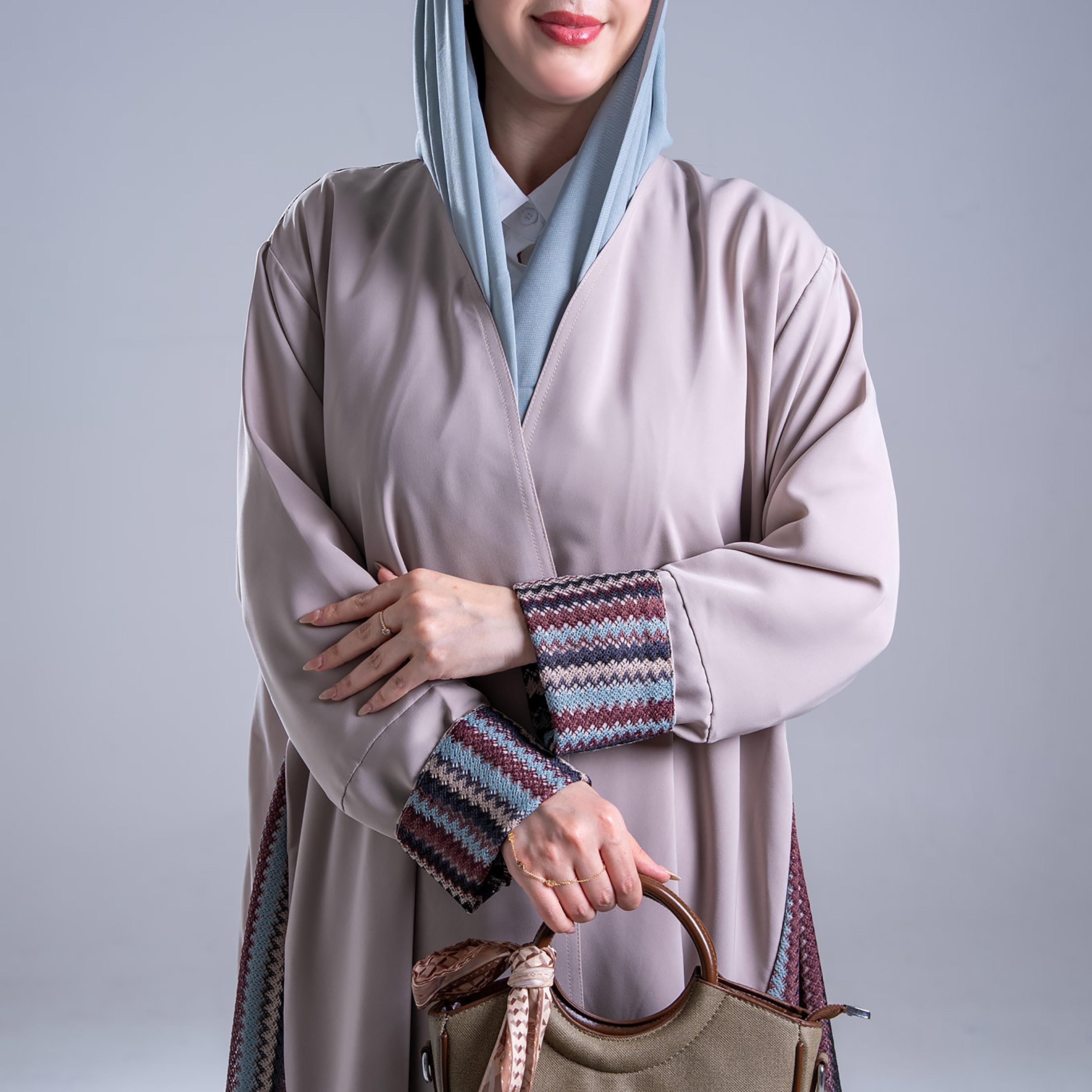Elegant Hijab Chevron Panelled Crepe Women's Flared Half Cloche Abaya-women-arabicclothing-abayas-image-2