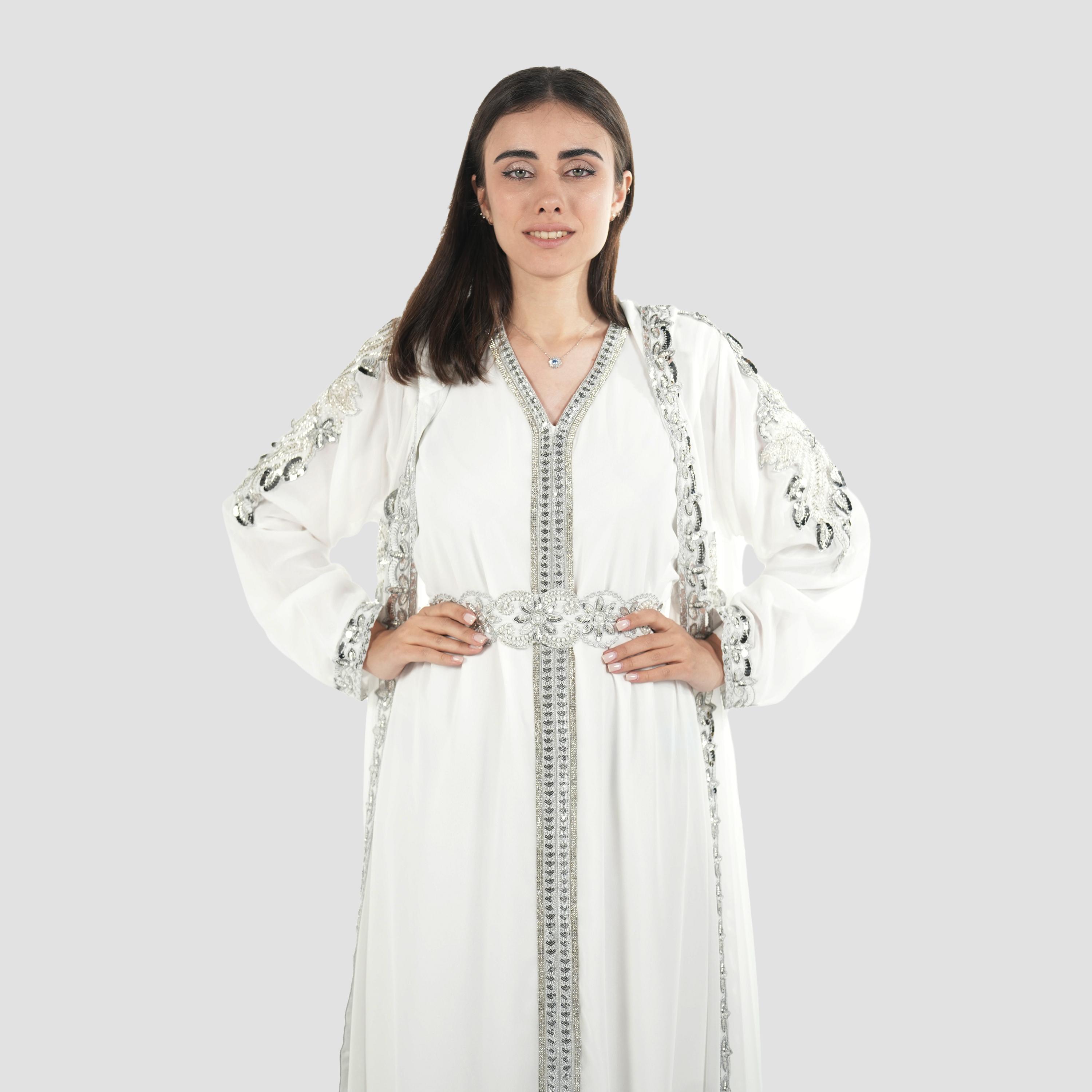 جلابية مغربية نسائية بخرز وغطاء رأس وحزام قماش كريب من البنت الشرقية-women-arabicclothing-jalabiyas-image-2