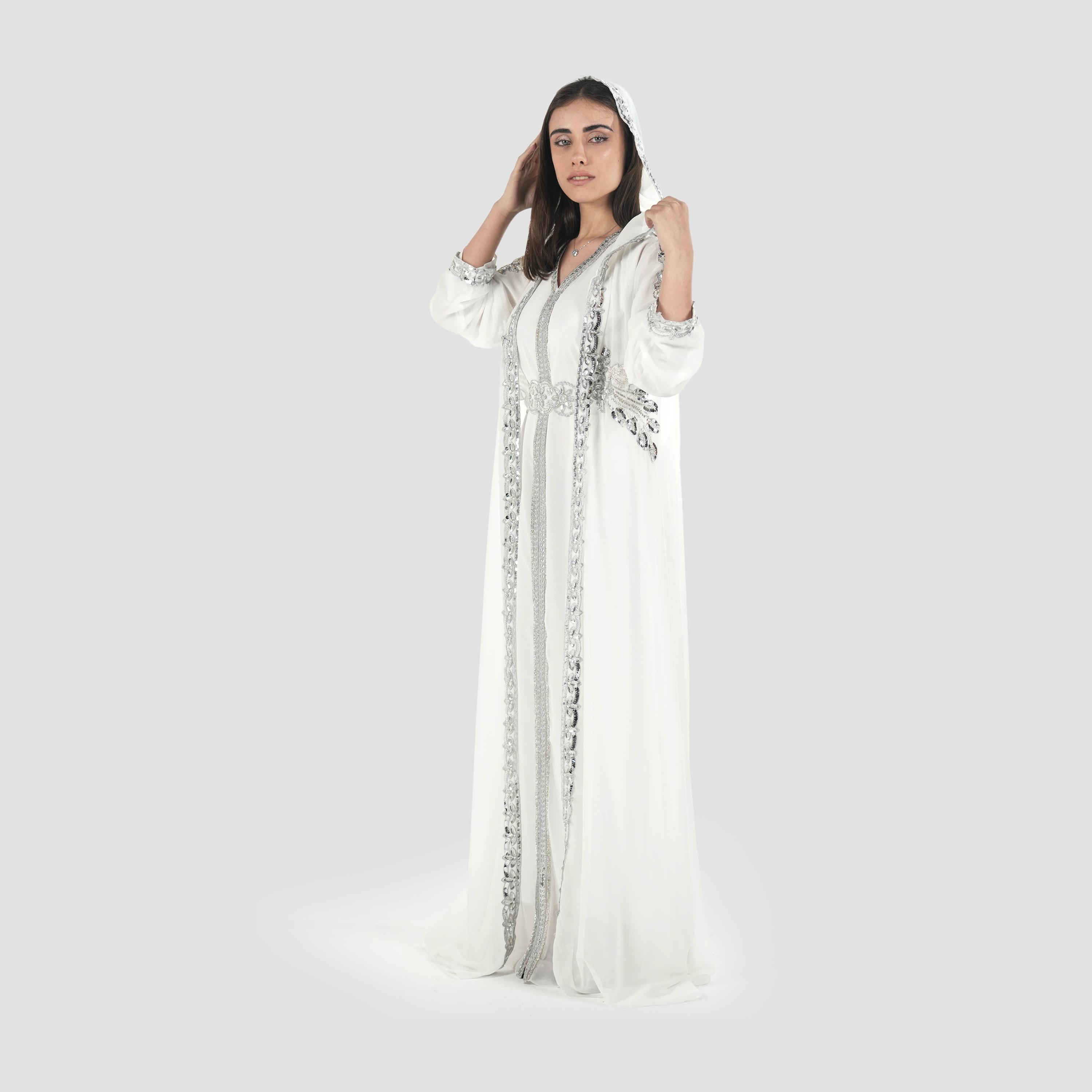جلابية مغربية نسائية بخرز وغطاء رأس وحزام قماش كريب من البنت الشرقية-women-arabicclothing-jalabiyas-image-3