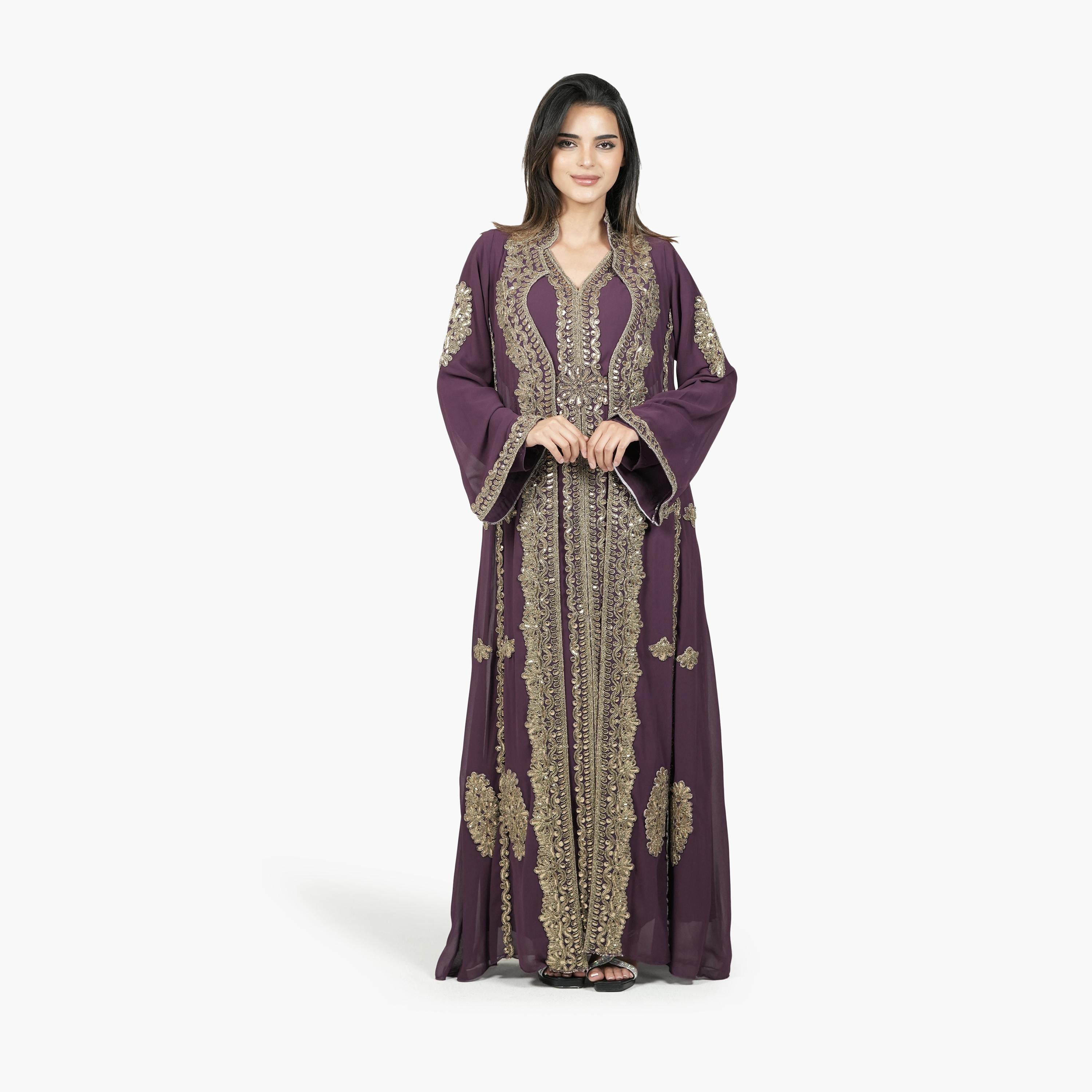 جلابية مغربية نسائية مطرزة بالترتر وأكمام واسعة مع حزام من البنت الشرقية-women-arabicclothing-jalabiyas-image-1