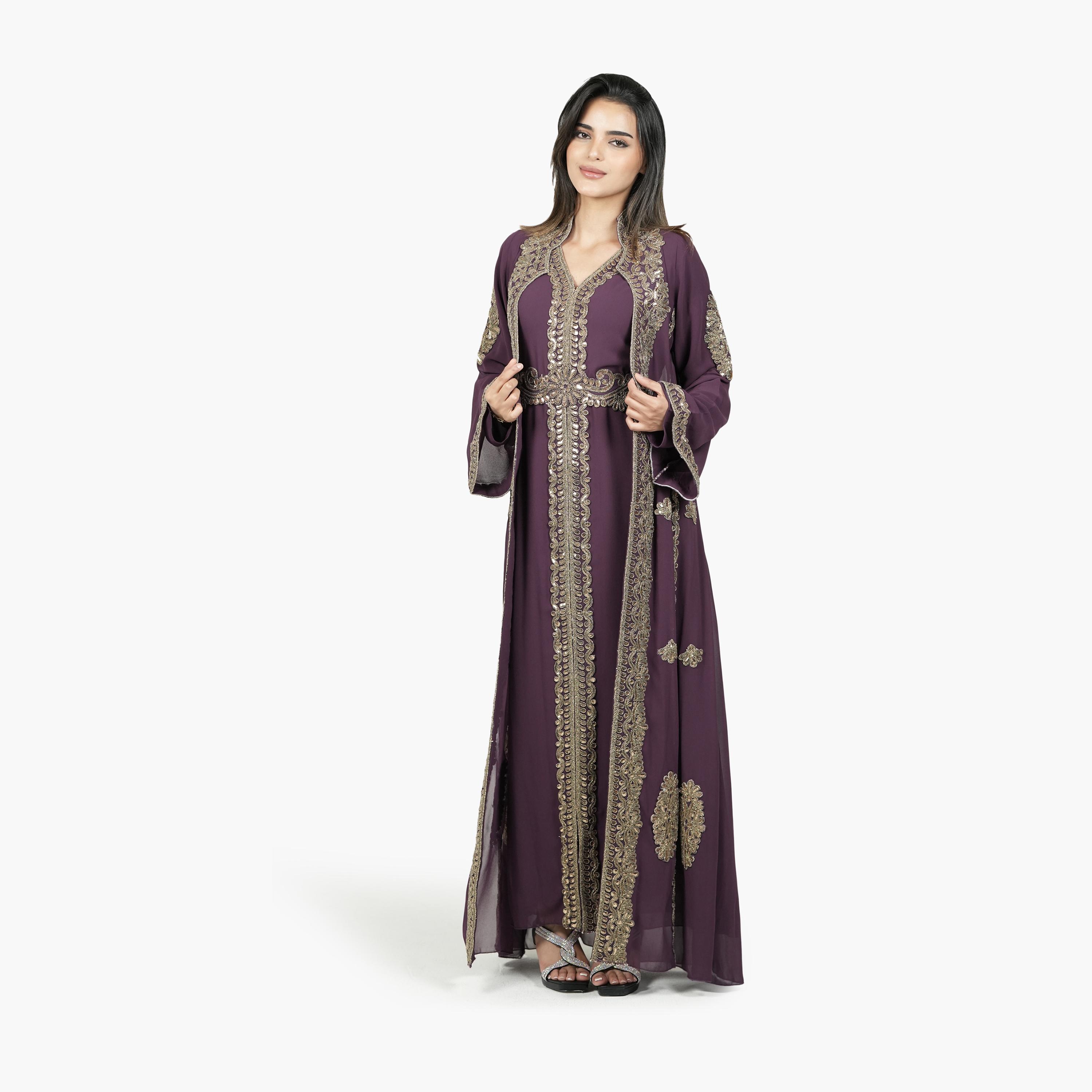 جلابية مغربية نسائية مطرزة بالترتر وأكمام واسعة مع حزام من البنت الشرقية-women-arabicclothing-jalabiyas-image-3