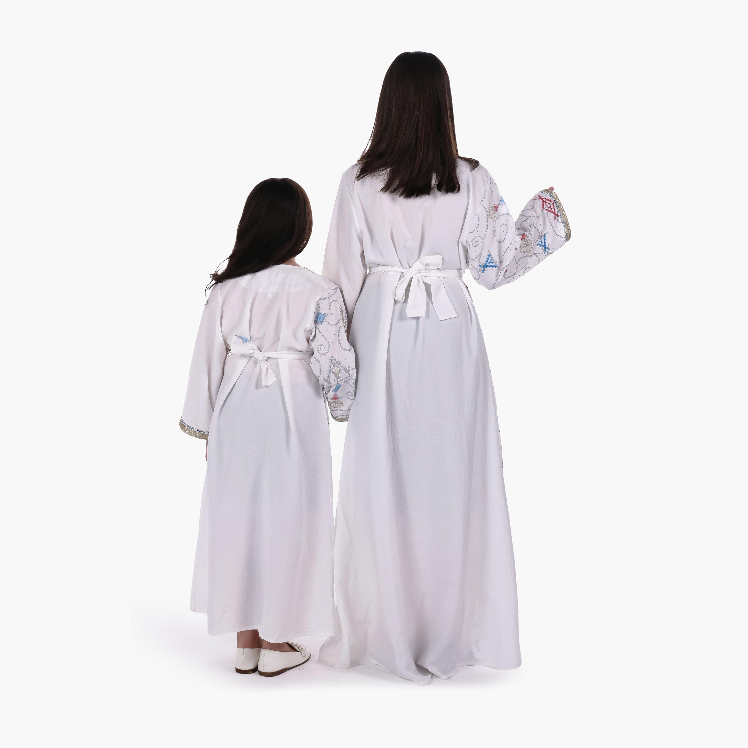AL BENT AL SHARQIEH Embroidered Linen Girls Jalabiya with Belt-girls-arabicclothing-jalabiyas-image-4