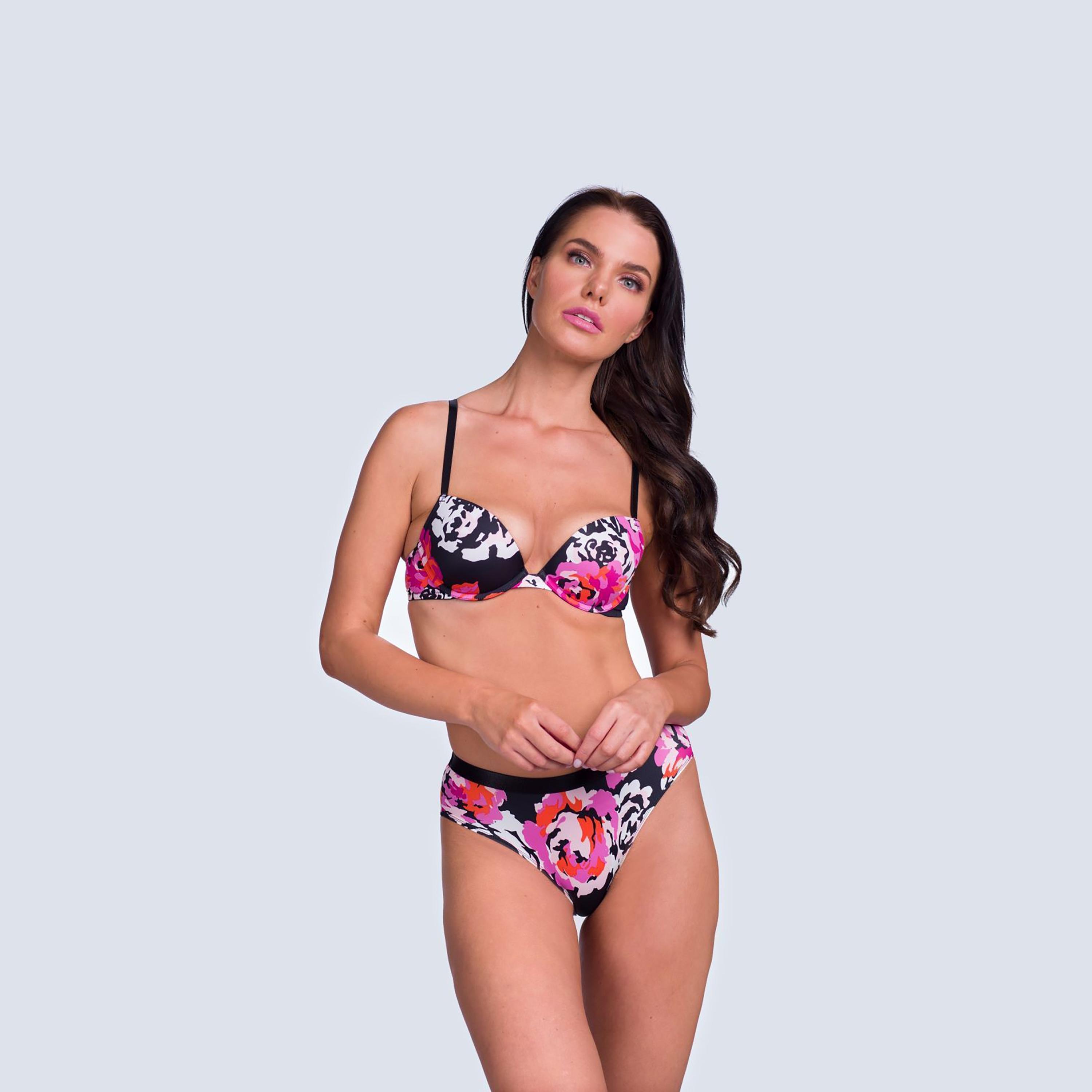 حمالة صدر نسائية سوداء غير مبطنة بدون أسلاك من La Senza-women-clothing-lingerie-bras-image-2