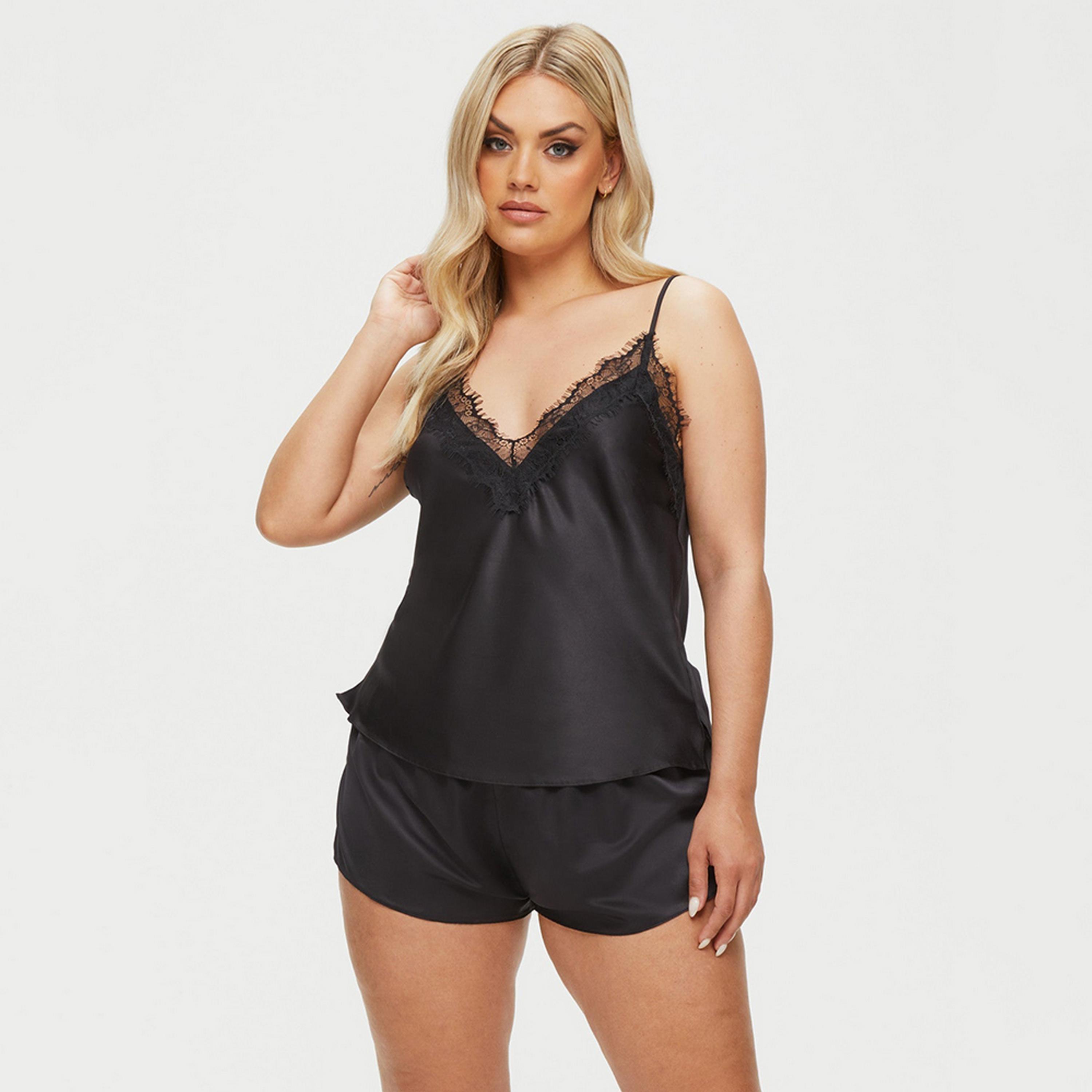 طقم من قطعتين كامي وشورت دانتيل نسائي من آن سمرز-women-clothing-nightwear-pyjamas-shortsets-image-1