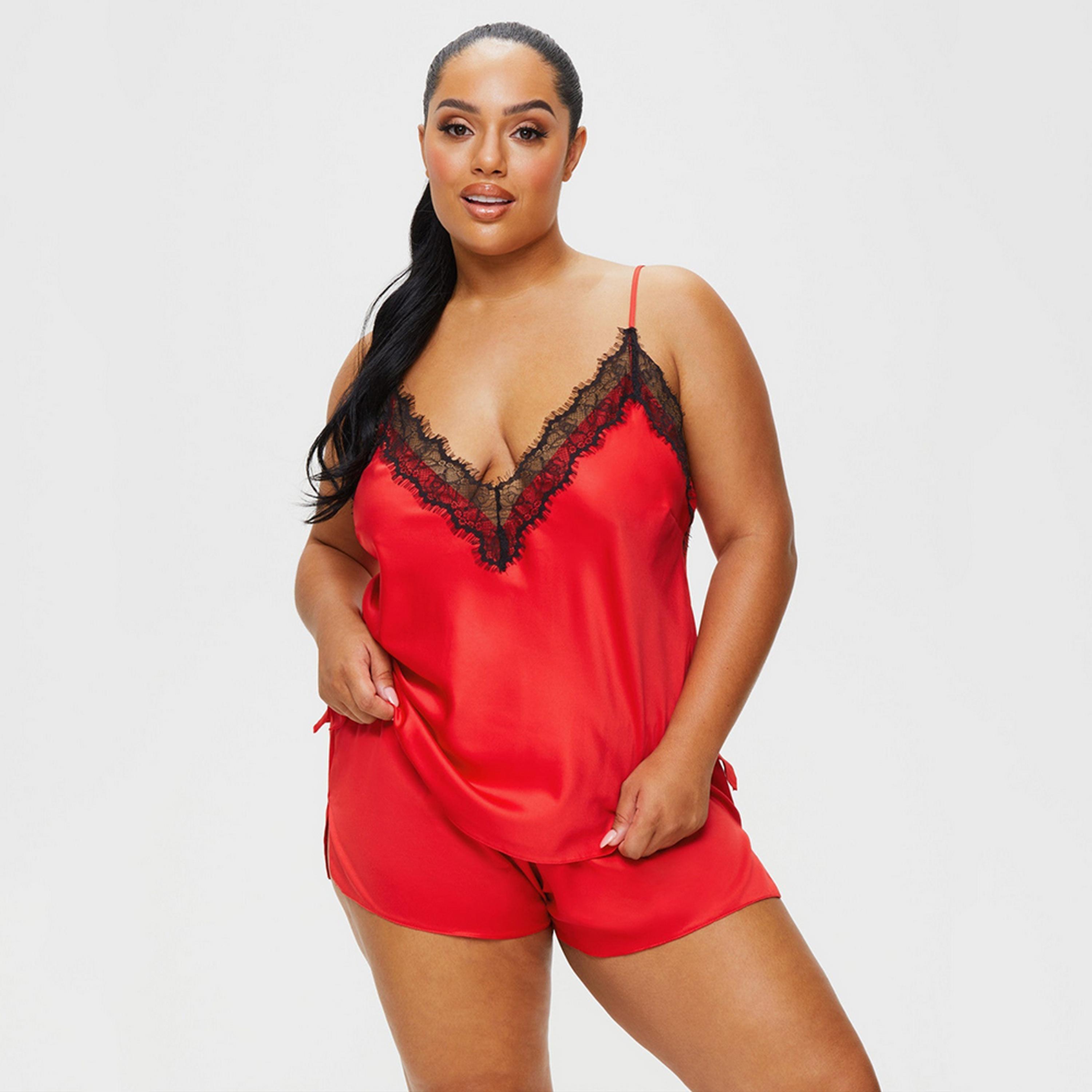طقم من قطعتين كامي وشورت دانتيل نسائي من آن سمرز-women-clothing-nightwear-pyjamas-shortsets-image-4