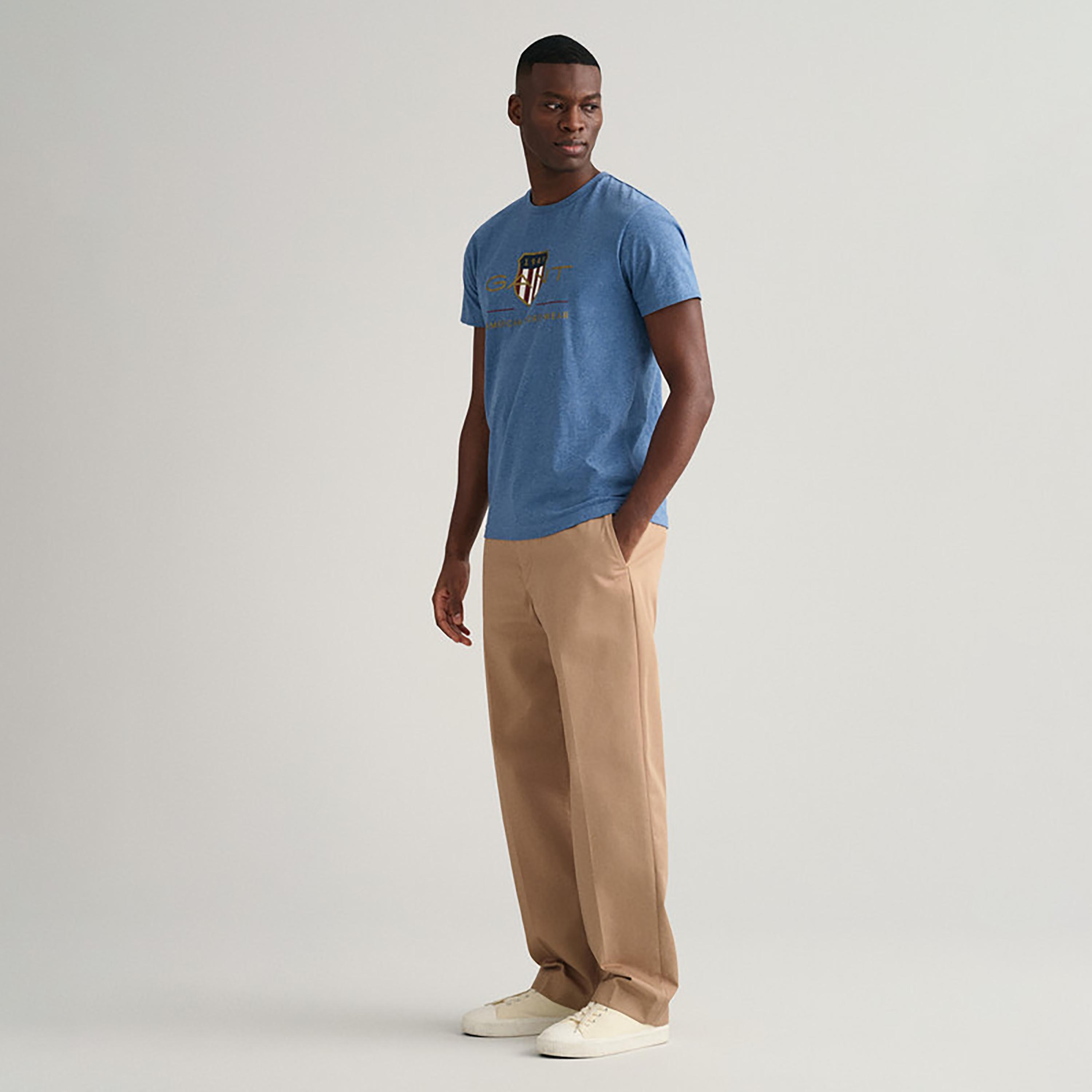 تي-شيرت من جانت لوجو طباعة طاقم الرقبة بأكمام قصيرة ورقبة دائرية-men-clothing-tshirtsandpolos-tshirts-image-2