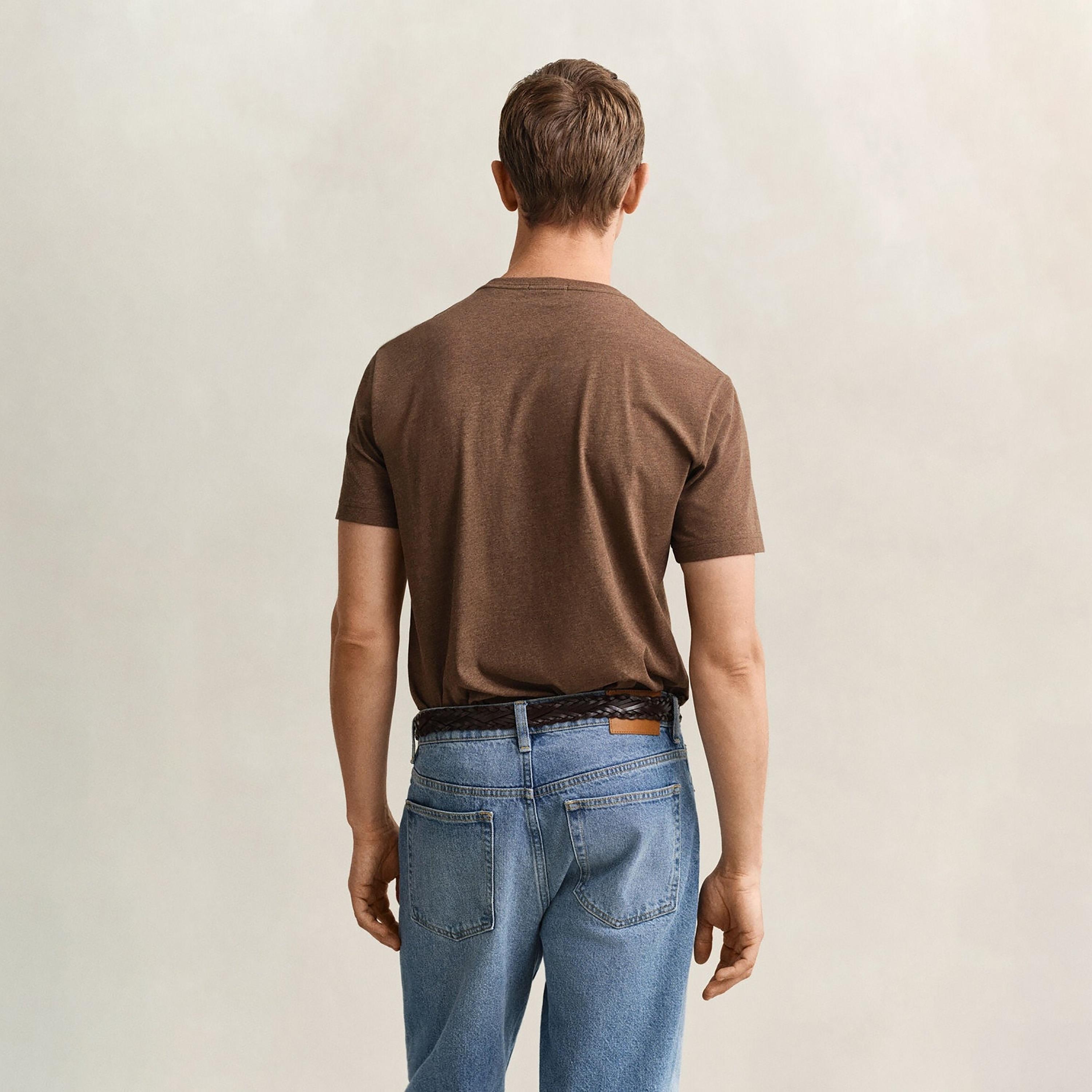 تيشيرت بياقة ضيقة وأكمام قصيرة وشعار من جانت-men-clothing-tshirtsandpolos-tshirts-image-4