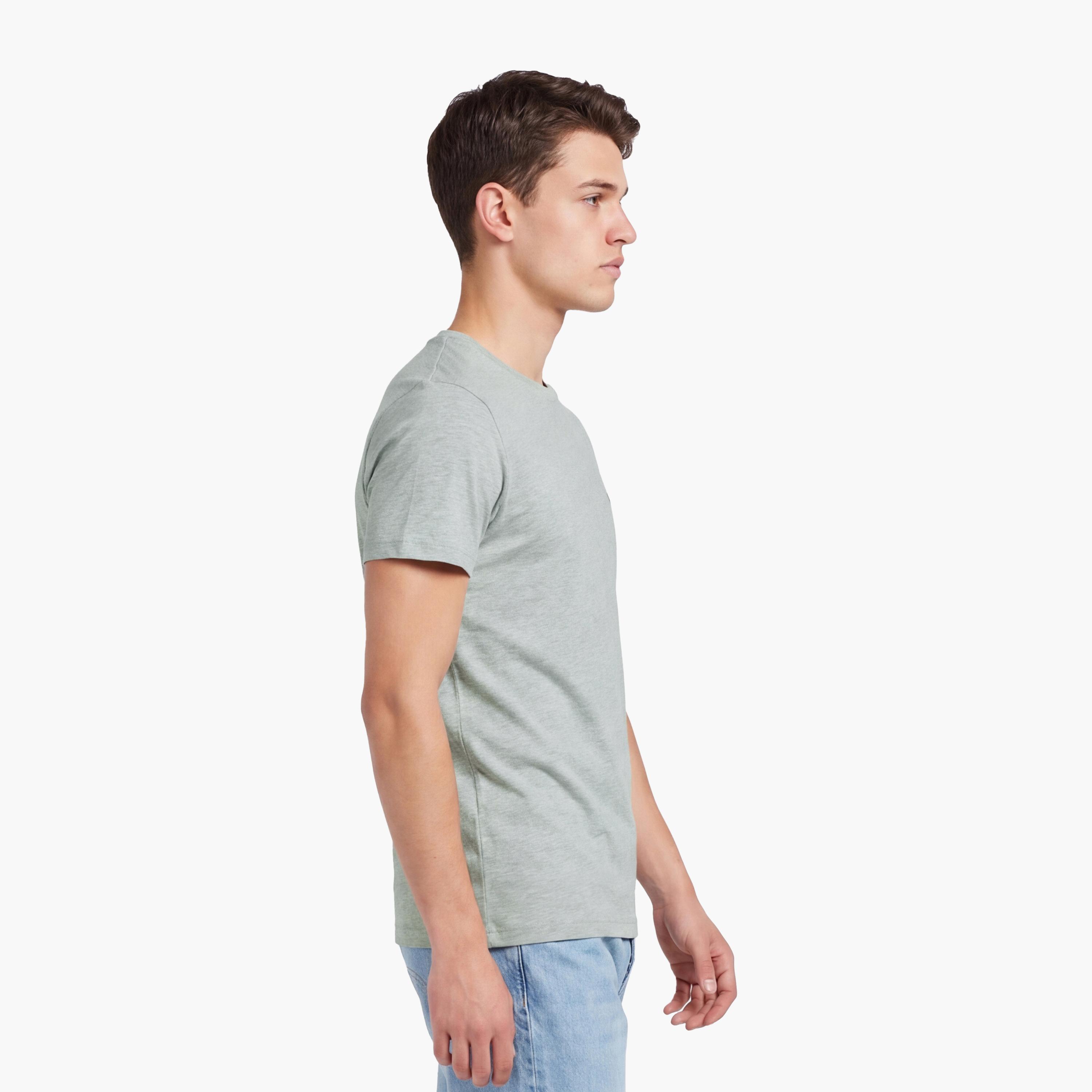 تيشيرت رجالي بياقة دائرية وأكمام قصيرة وسادة من جانت.-men-clothing-tshirtsandpolos-tshirts-image-5