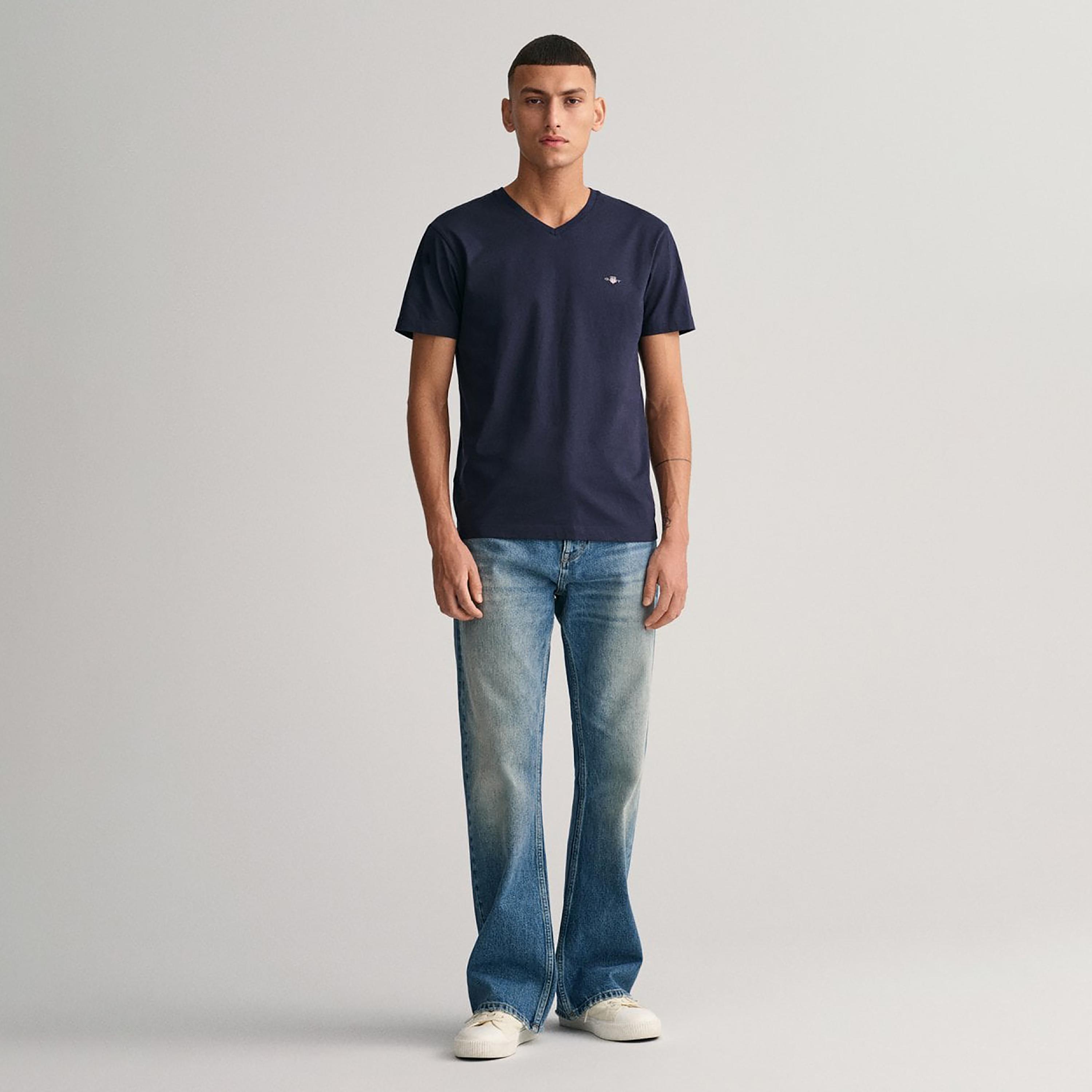تي-شيرت جانت لوجو بأكمام قصيرة والرقبة الخامسة-men-clothing-tshirtsandpolos-tshirts-image-2
