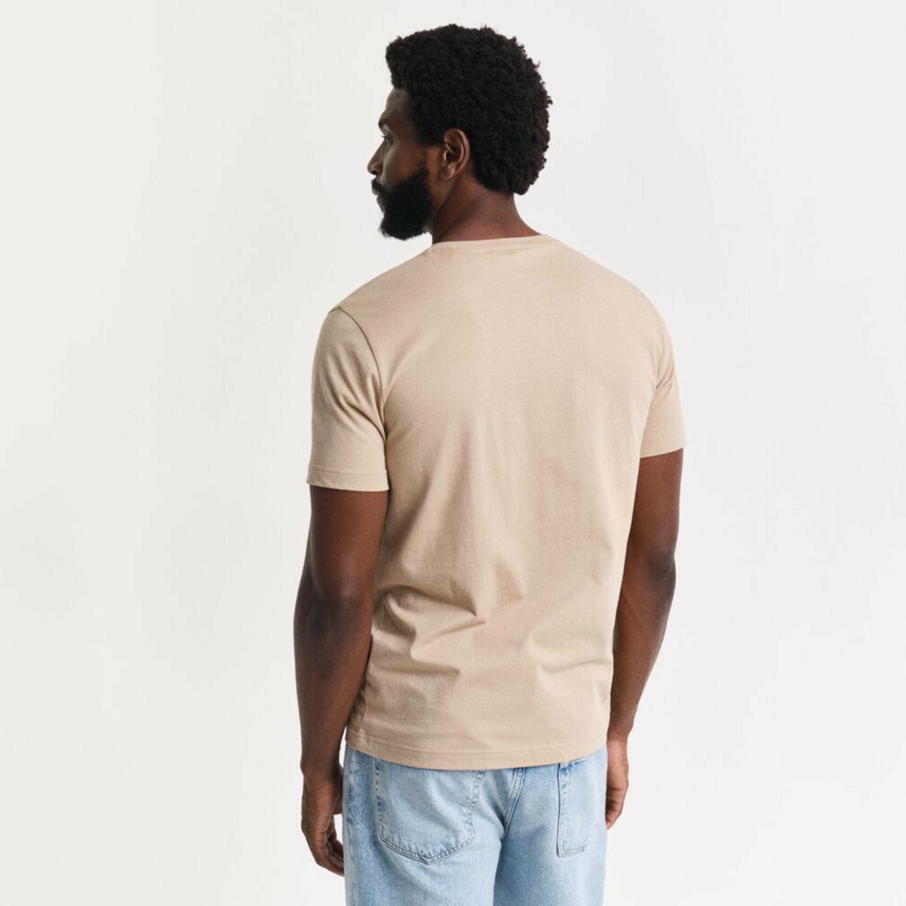 تيشيرت رجالي بياقة دائرية وأكمام قصيرة وطبعة شعار من جانت.-men-clothing-tshirtsandpolos-tshirts-image-4