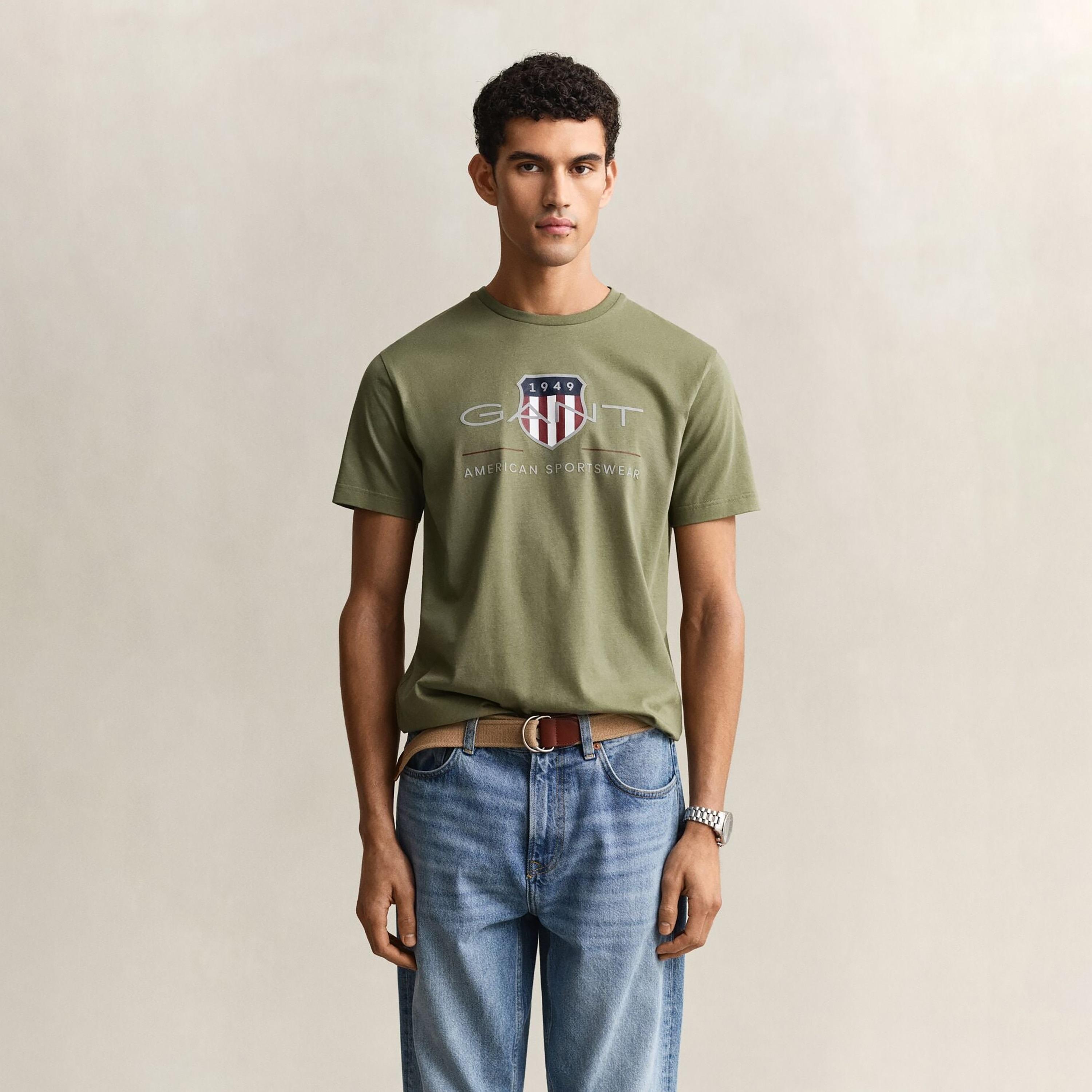 تيشيرت رجالي بياقة دائرية وأكمام قصيرة وطبعة شعار من جانت.-men-clothing-tshirtsandpolos-tshirts-image-19