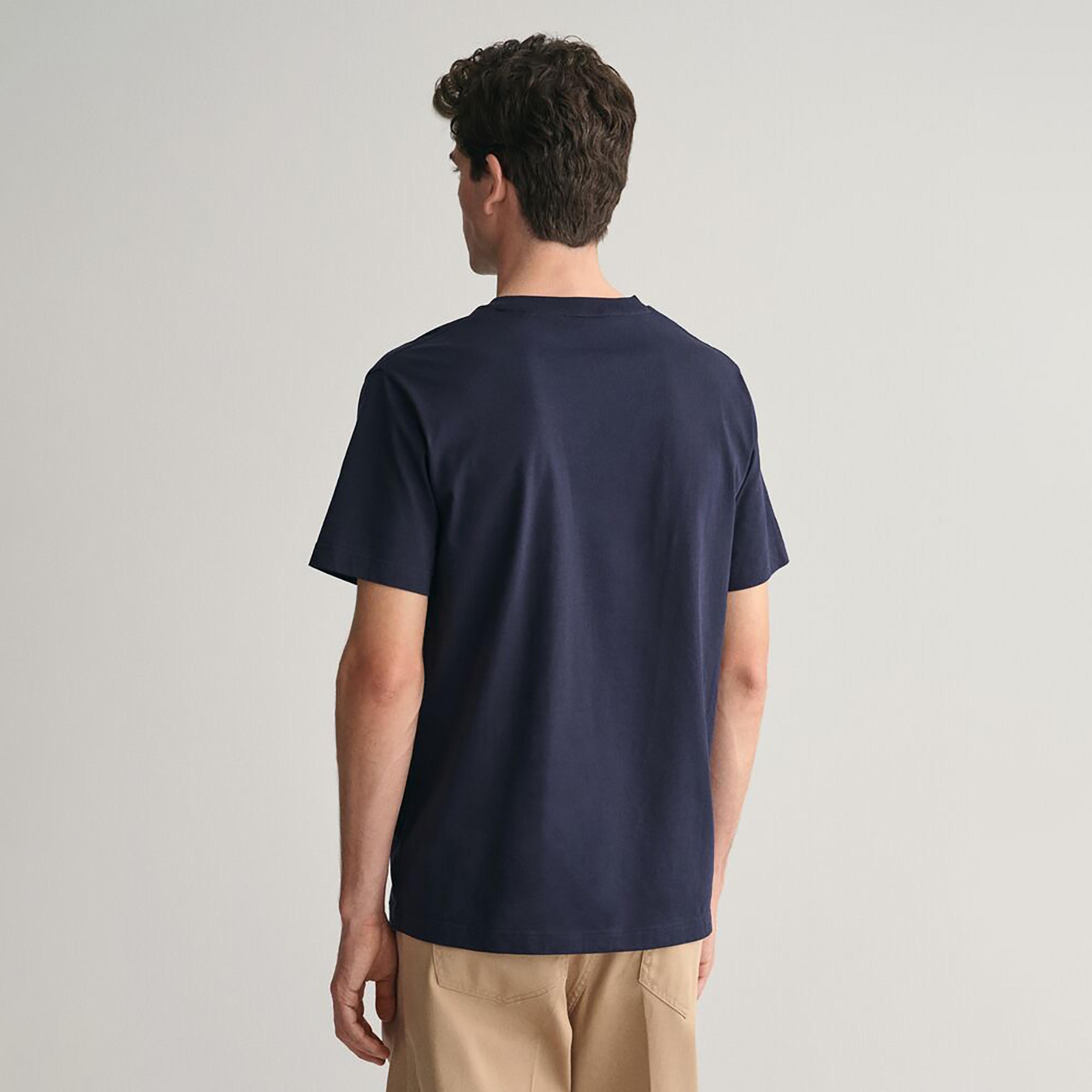 تي شيرت رجالي بأكمام قصيرة ورقبة مستديرة وشعار صغير من Gant-men-clothing-tshirtsandpolos-tshirts-image-9