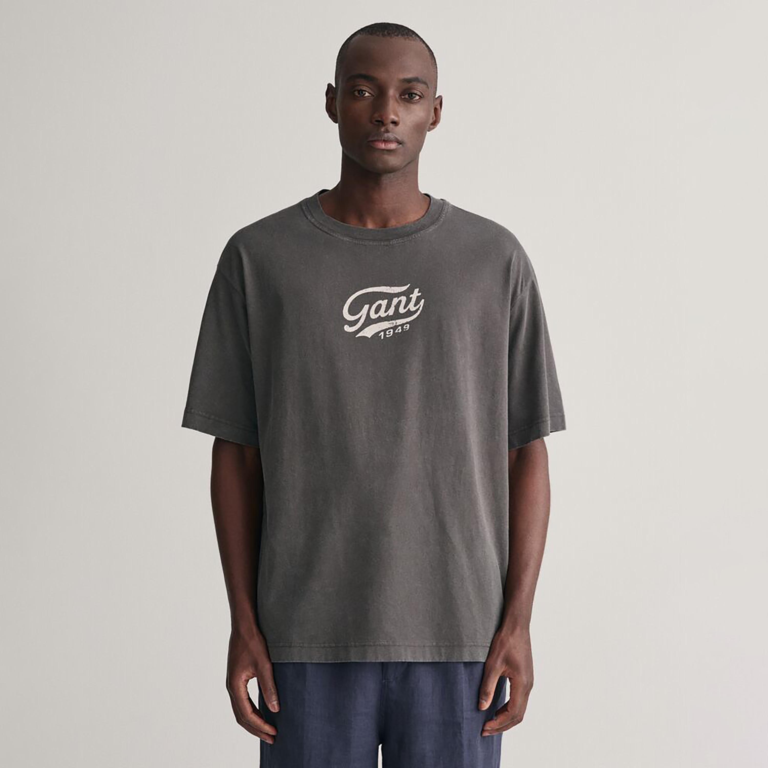 تي شيرت رجالي بأكمام قصيرة وياقة دائرية وطبعة شعار Gant-men-clothing-tshirtsandpolos-tshirts-image-5