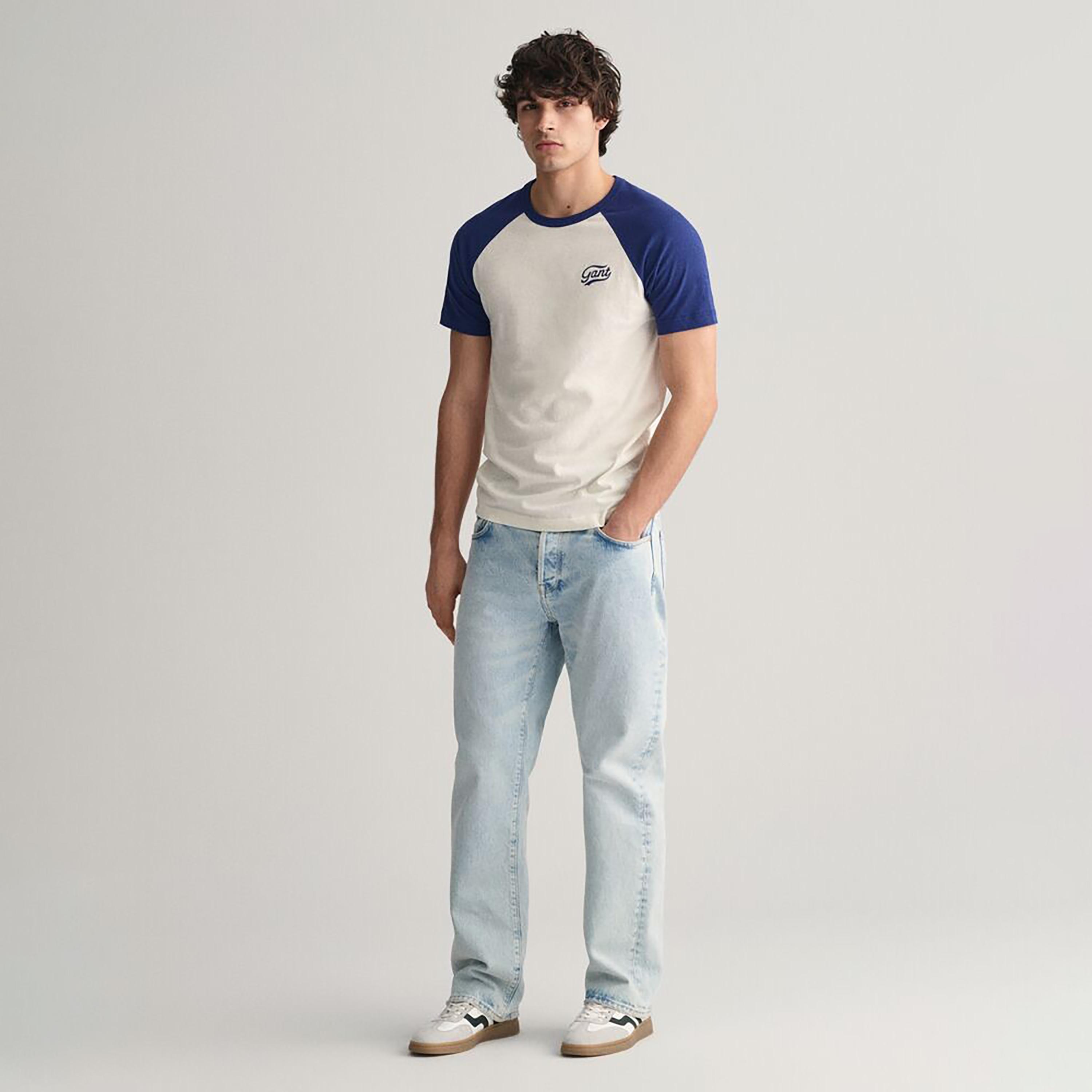 تي شيرت رجالي بأكمام قصيرة وياقة دائرية وأكمام قصيرة من غانت-men-clothing-tshirtsandpolos-tshirts-image-2