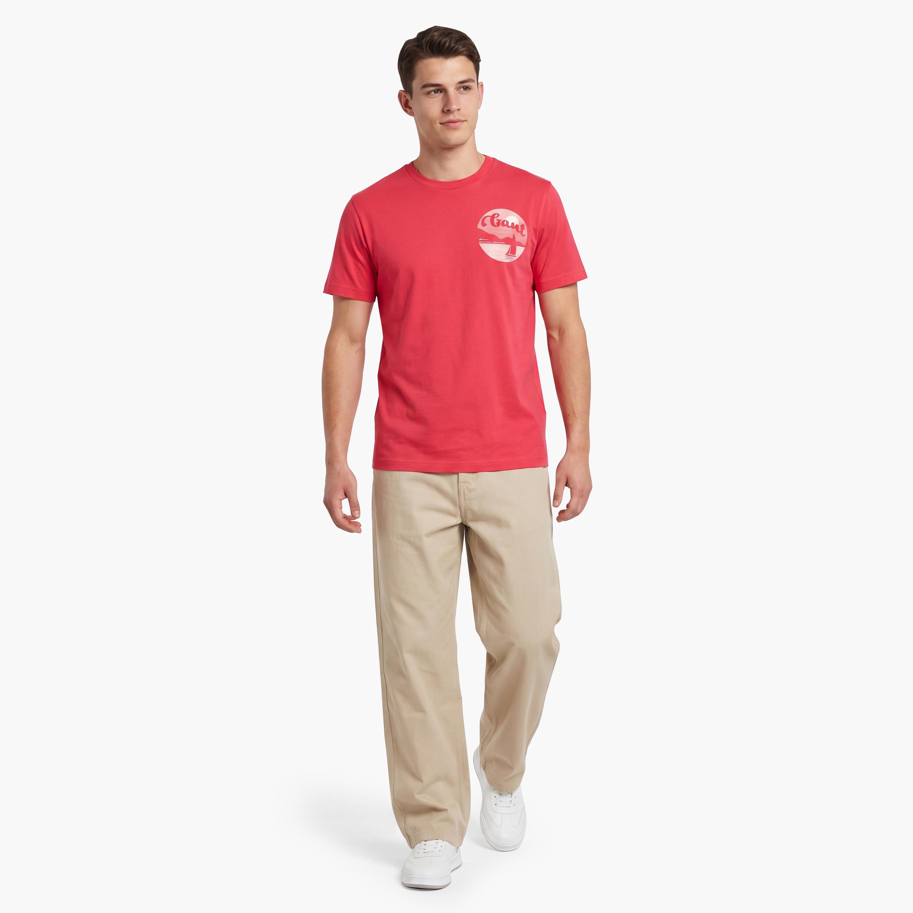 تيشيرت رجالي بياقة دائرية وأكمام قصيرة وطبعة جرافيك من جانت.-men-clothing-tshirtsandpolos-tshirts-image-2