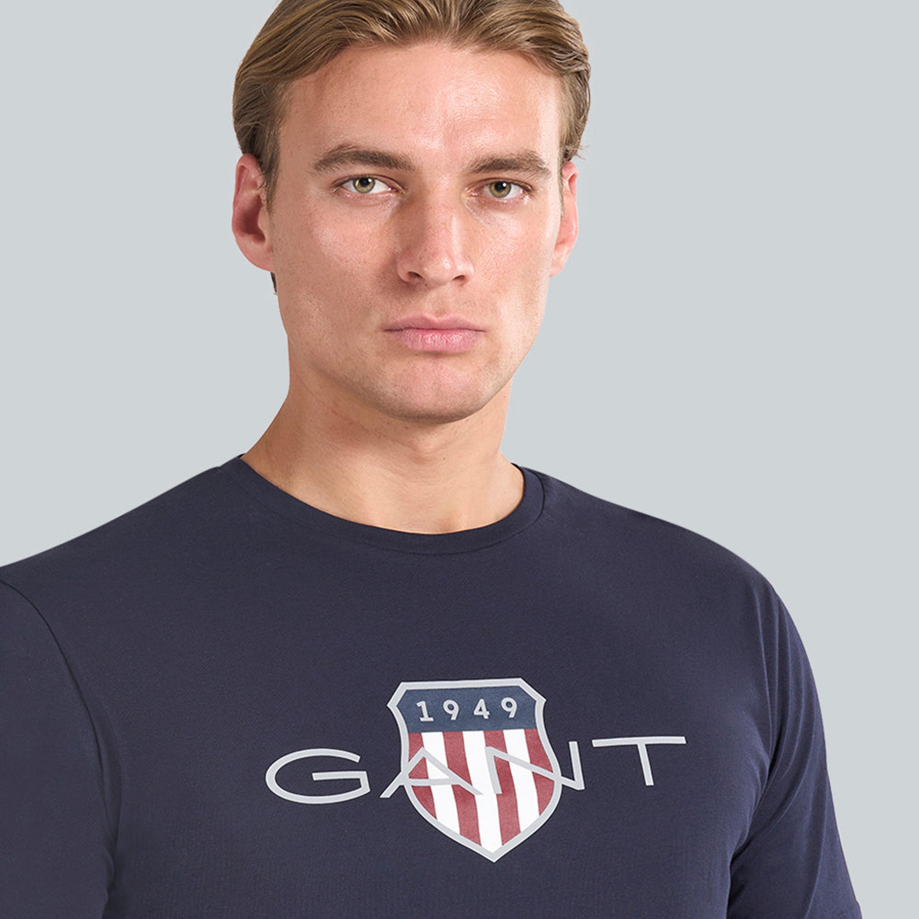 تيشيرت رجالي بياقة دائرية وأكمام قصيرة وطبعة شعار من جانت.-men-clothing-tshirtsandpolos-tshirts-image-7