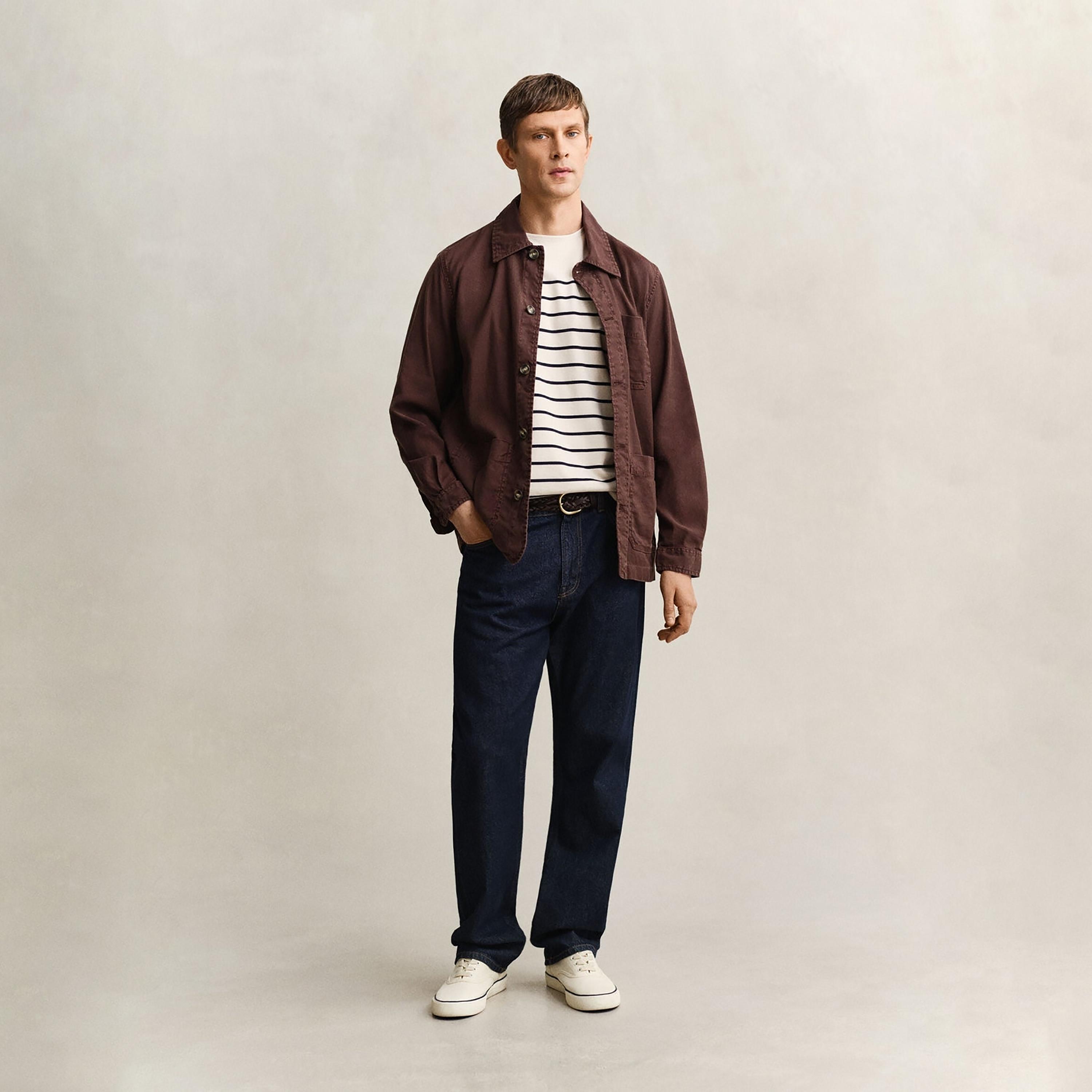 تيشيرت رجالي بياقة دائرية وأكمام قصيرة ومخطط من جانت.-men-clothing-tshirtsandpolos-tshirts-image-2