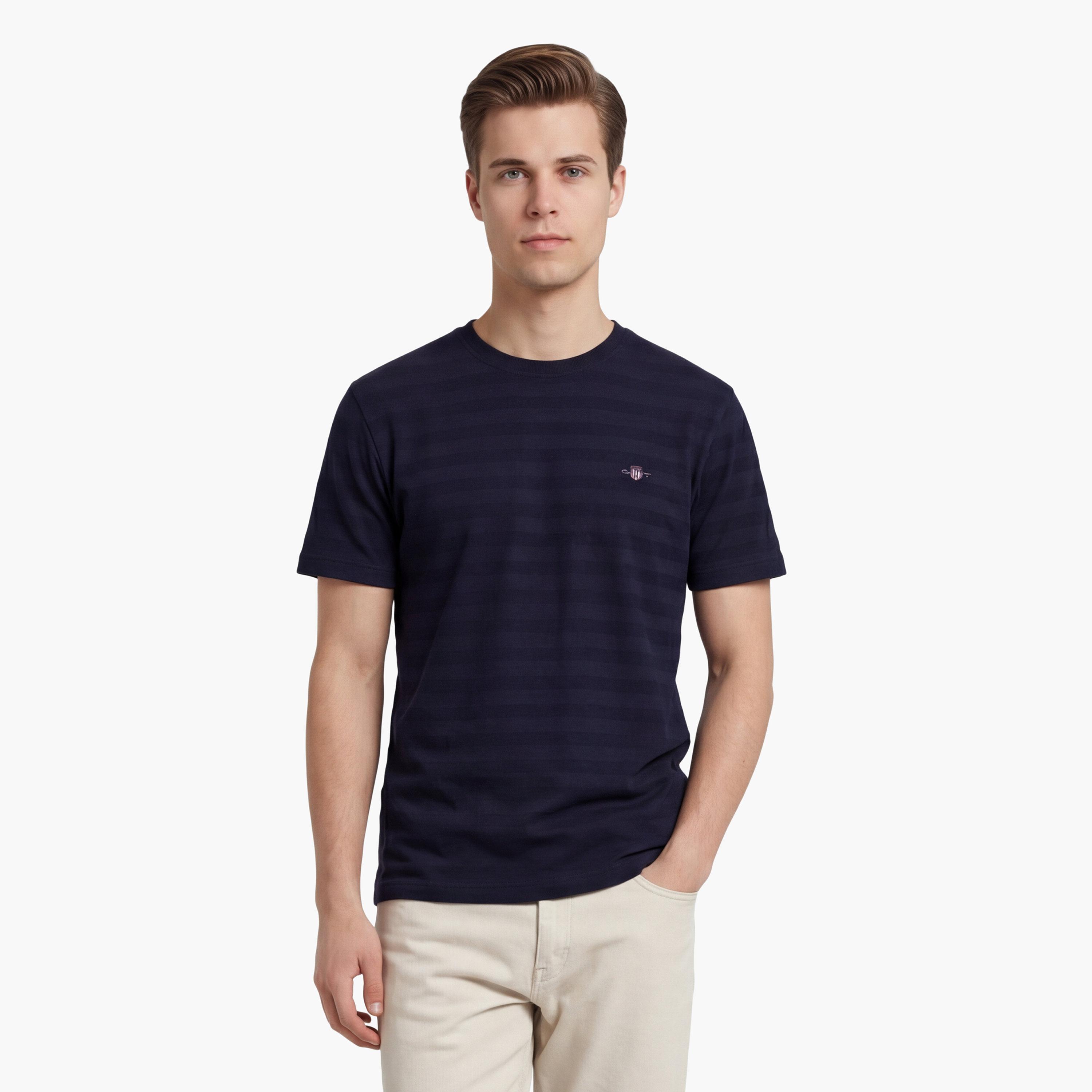 تي شيرت رجالي بأكمام قصيرة وياقة "كرو نيك" بتصميم مخطط بارز من جانت-men-clothing-tshirtsandpolos-tshirts-image-19