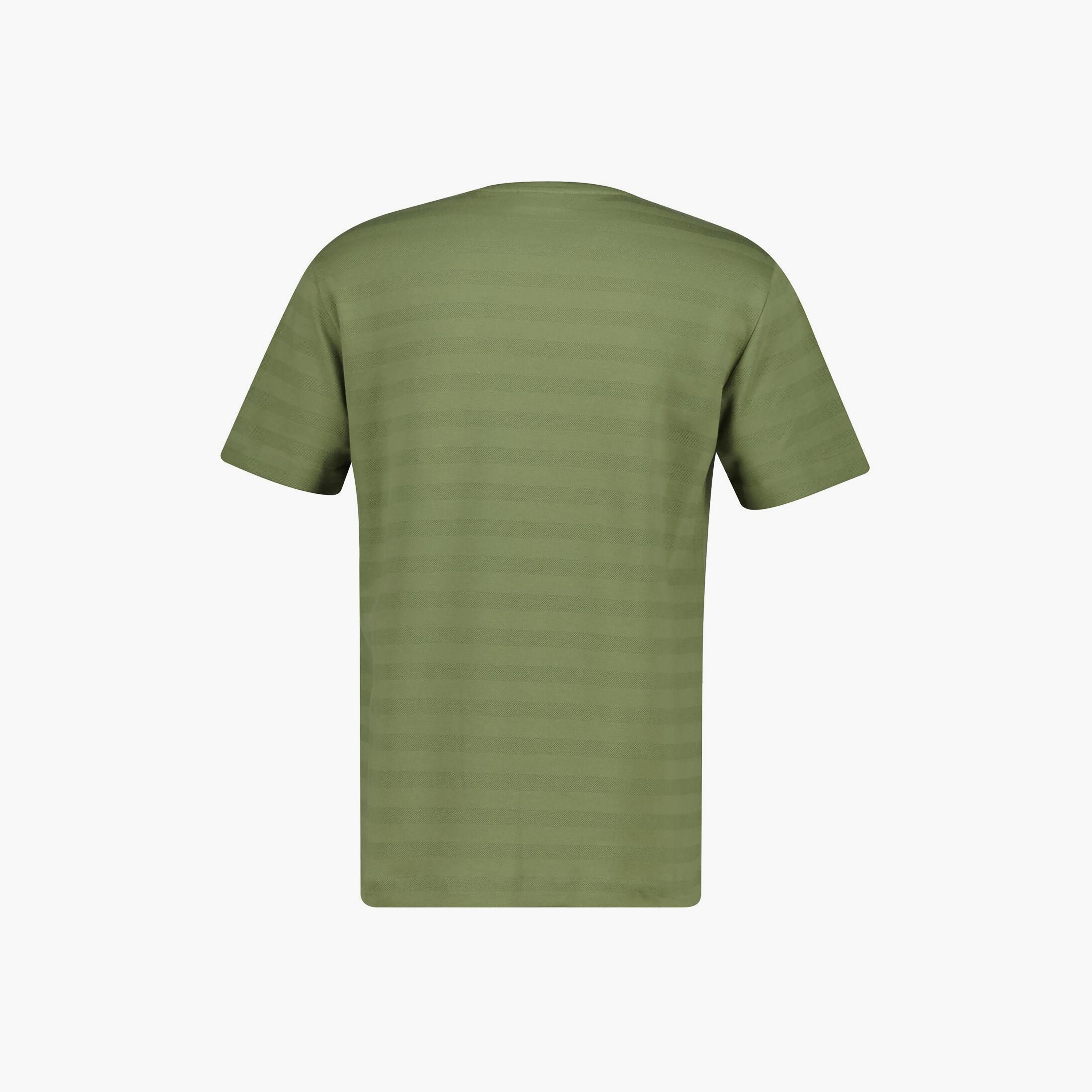 تي شيرت رجالي بأكمام قصيرة وياقة "كرو نيك" بتصميم مخطط بارز من جانت-men-clothing-tshirtsandpolos-tshirts-image-18