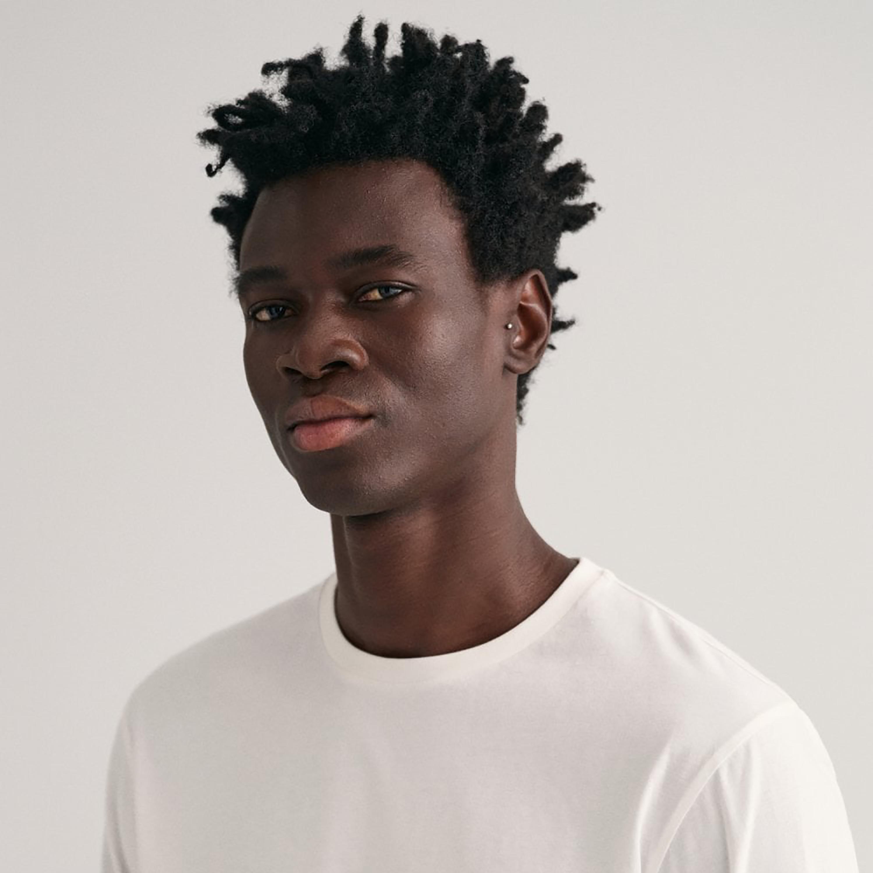 Gant Logo Detail Crew Neck Long Sleeves T-Shirt-men-clothing-tshirtsandpolos-tshirts-image-2