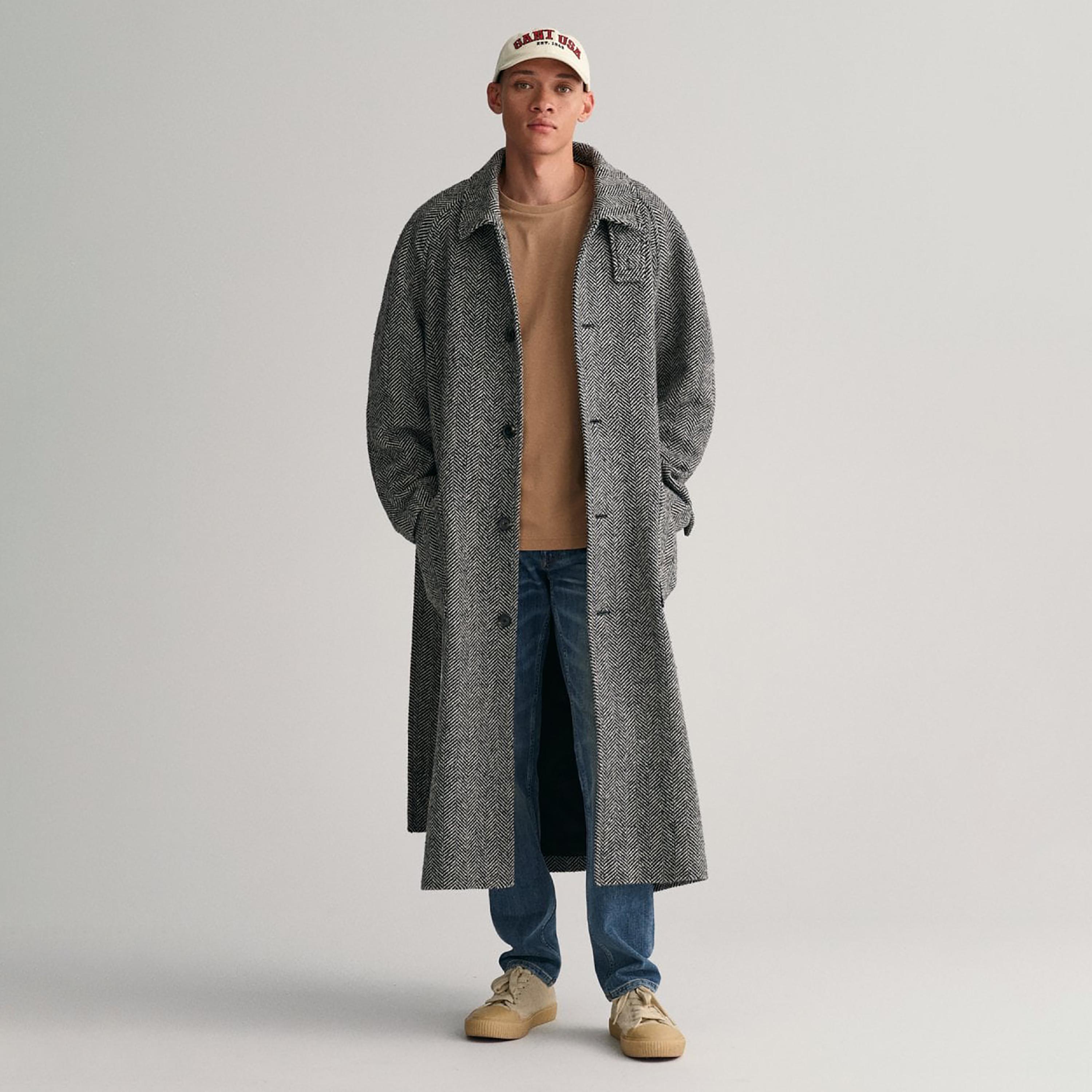 Gant Logo Detail Crew Neck Long Sleeves T-Shirt-men-clothing-tshirtsandpolos-tshirts-image-2