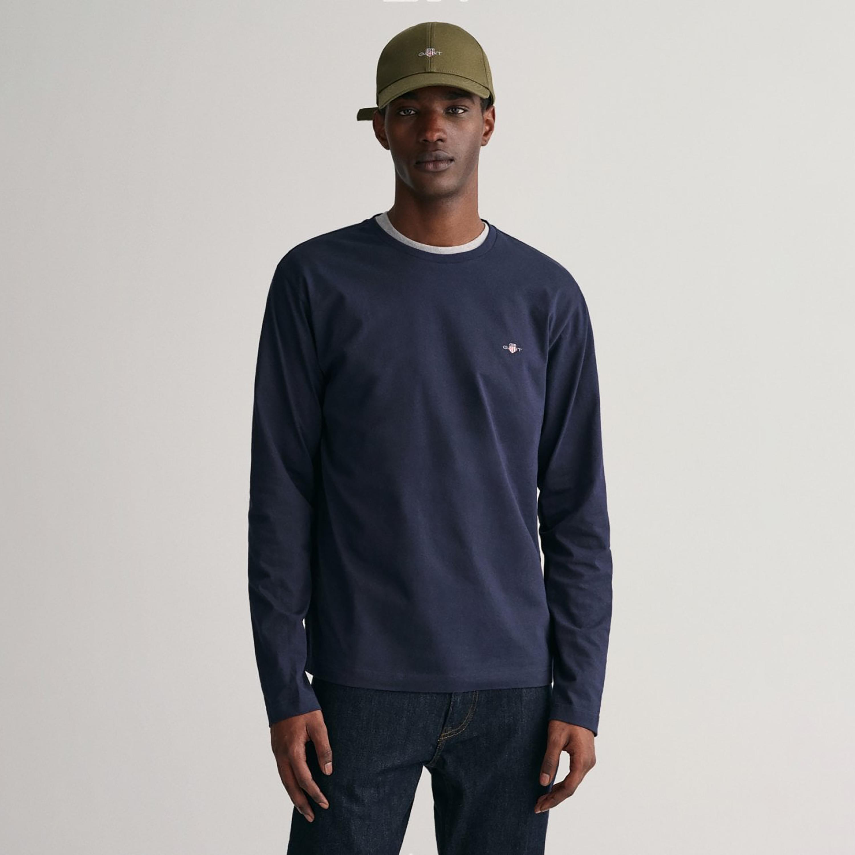 تي-شيرت جانت لوجو التفاصيل بأكمام طويلة وياقة دائرية -men-clothing-tshirtsandpolos-tshirts-image-1