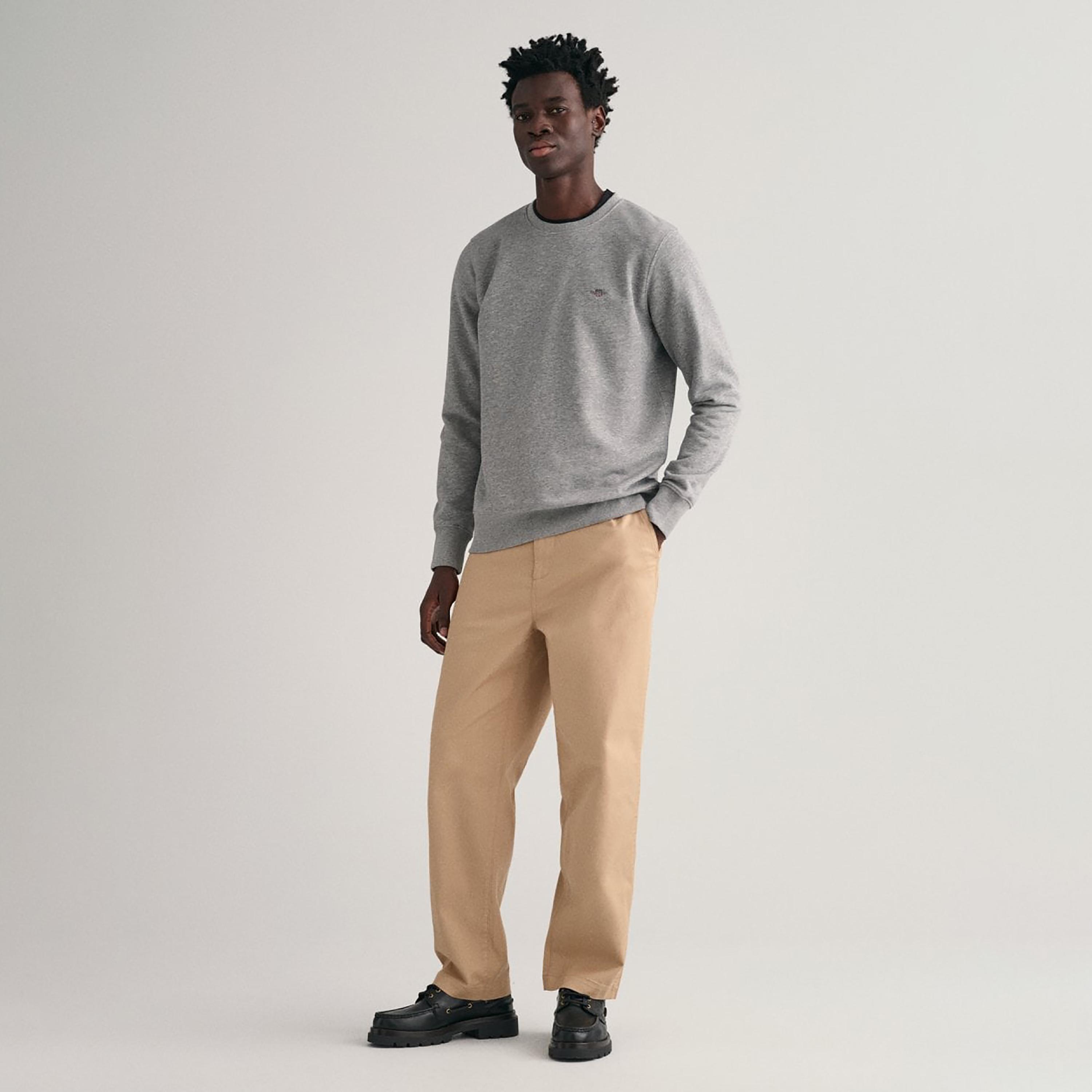 Gant Logo Detail Crew Neck Sweatshirt-men-winterwear-hoodiesandsweatshirts-image-2