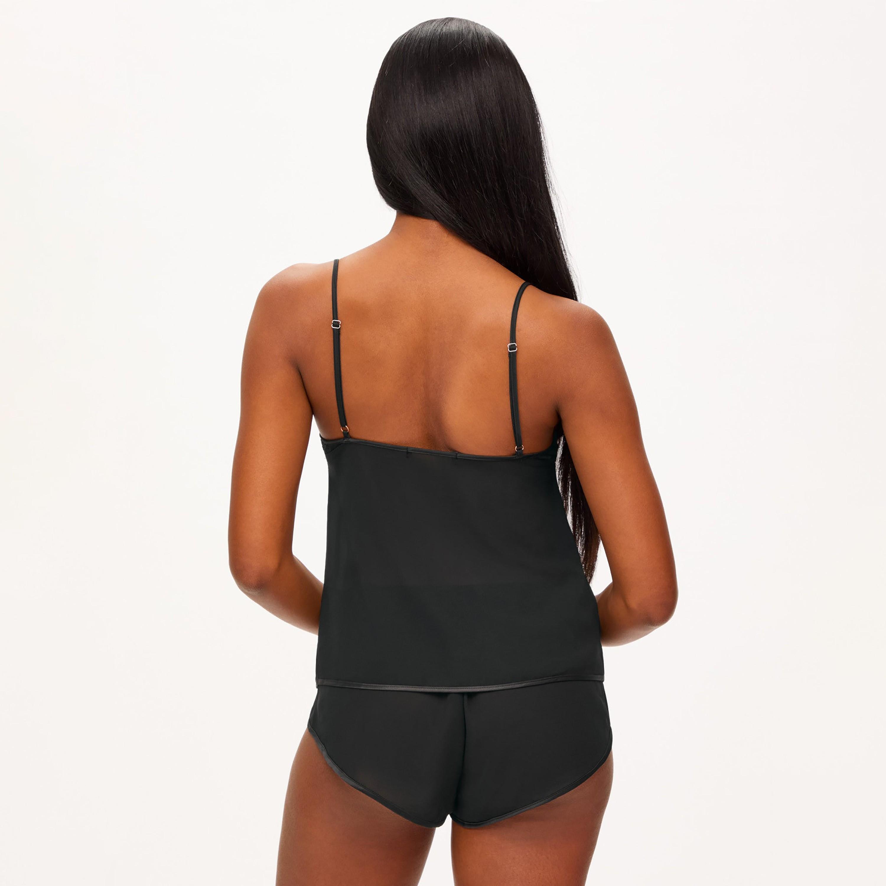 طقم من قطعتين قميص داخلي وشورت من الدانتيل من آن سمرز-women-clothing-nightwear-pyjamas-shortsets-image-1