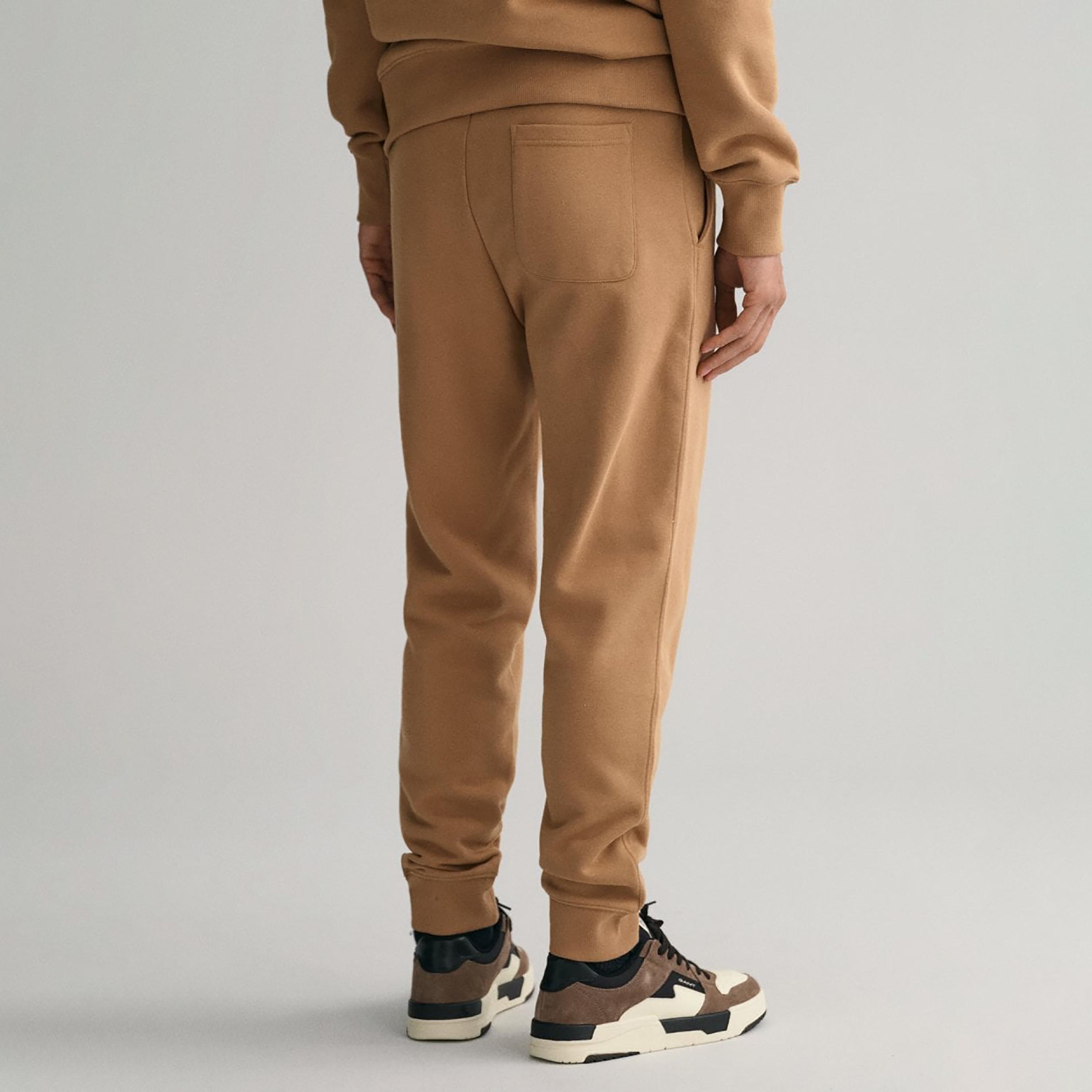 بنطال رياضي برباط متوسط الارتفاع مزين بشعار جانت-men-clothing-bottoms-joggers-image-3