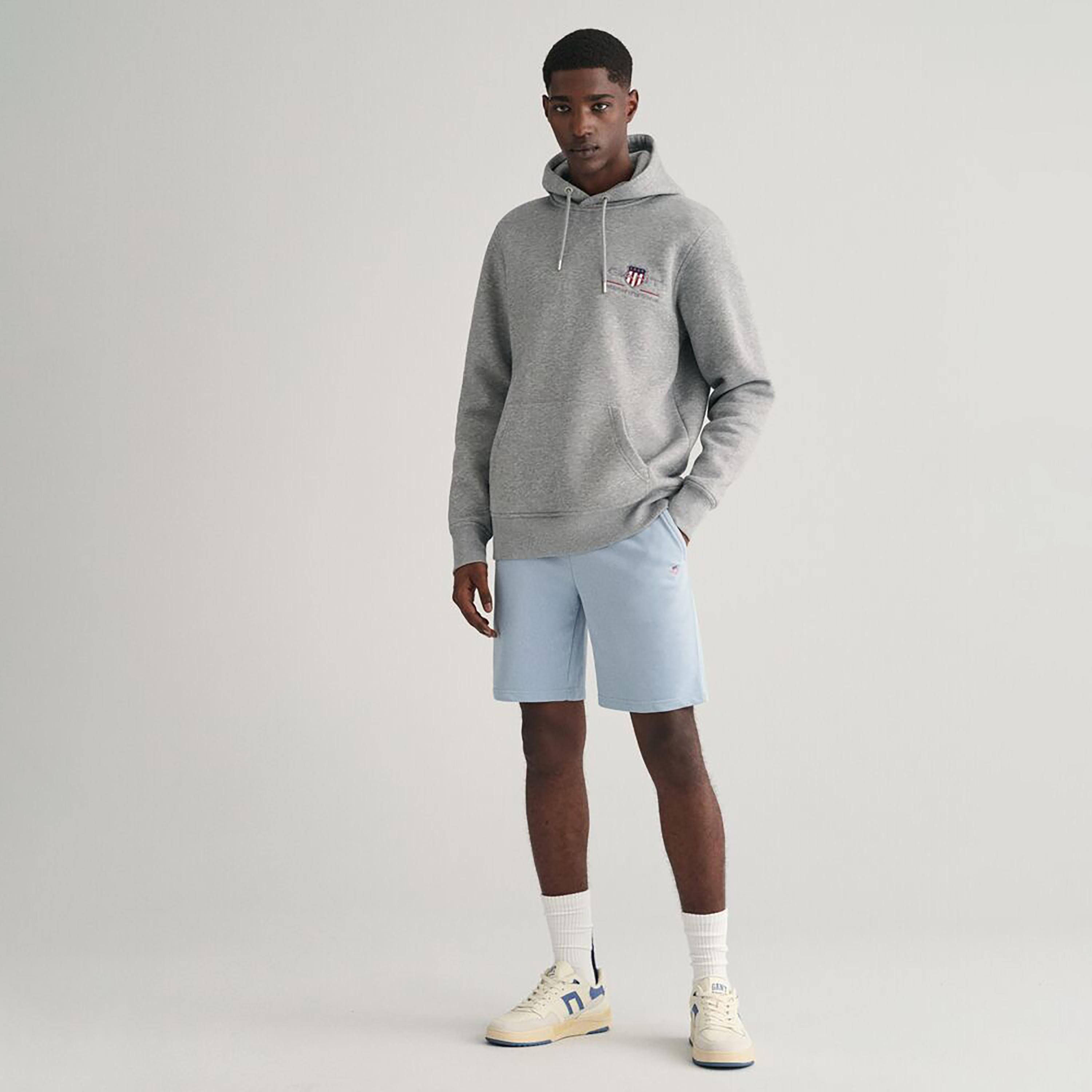 شعار جانت شيلد إغلاق زر متوسط الارتفاع شورتات رجالية-men-clothing-bottoms-shorts-image-9