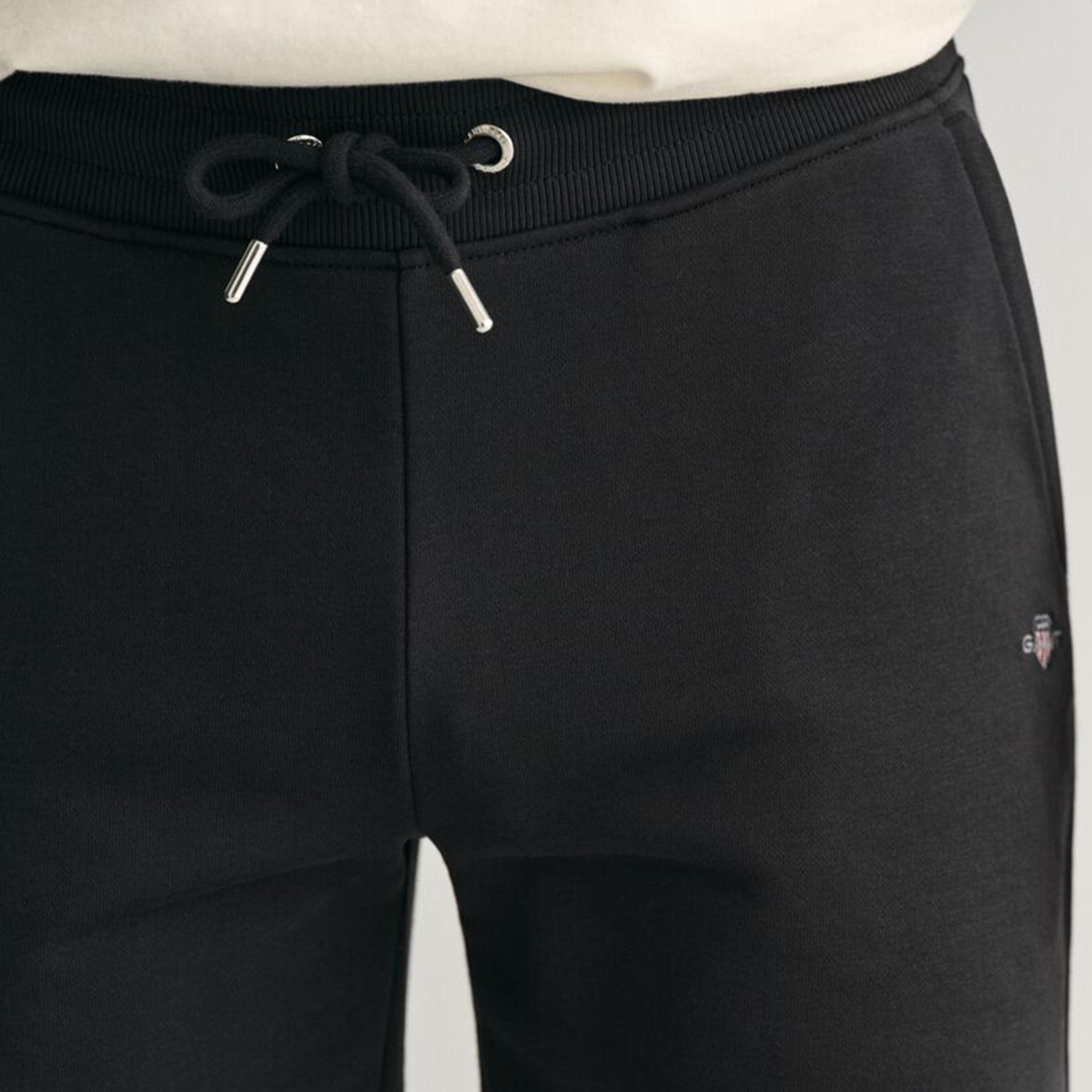 Gant Plain Mid-Rise Drawstring Men's Sweat Shorts-men-clothing-bottoms-shorts-image-4