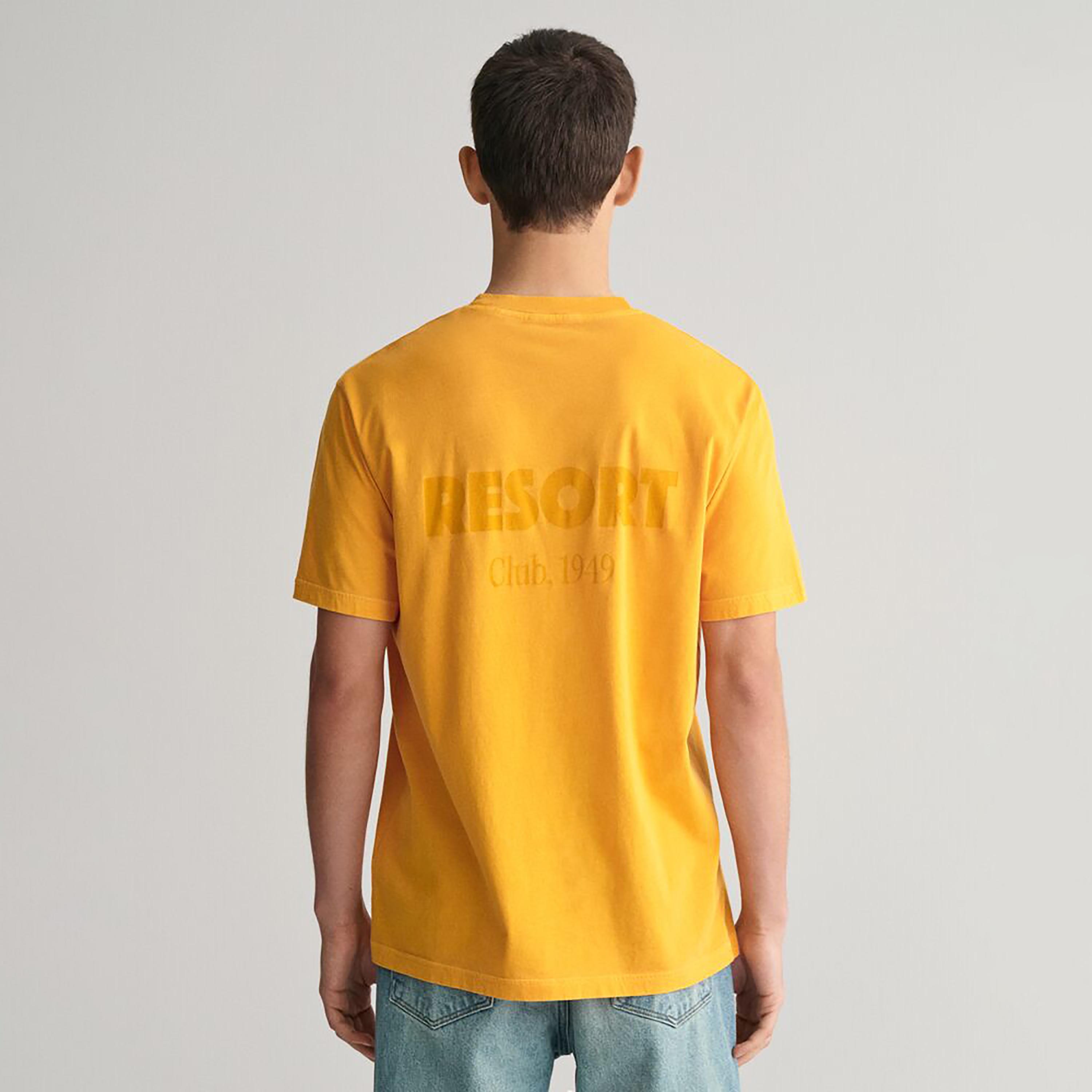 تيشيرت رجالي بياقة دائرية وأكمام قصيرة وطبعة جرافيك من جانت.-men-clothing-tshirtsandpolos-tshirts-image-8