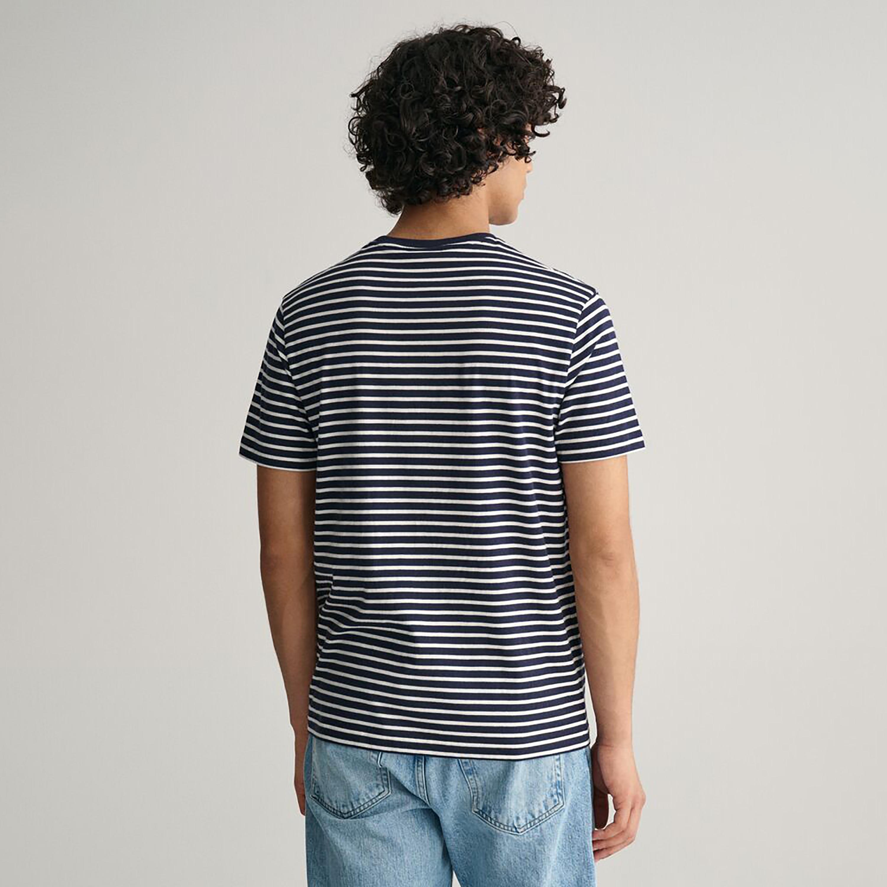 تي شيرت مخطط بأكمام قصيرة ورقبة دائرية من غانت-men-clothing-tshirtsandpolos-tshirts-image-12