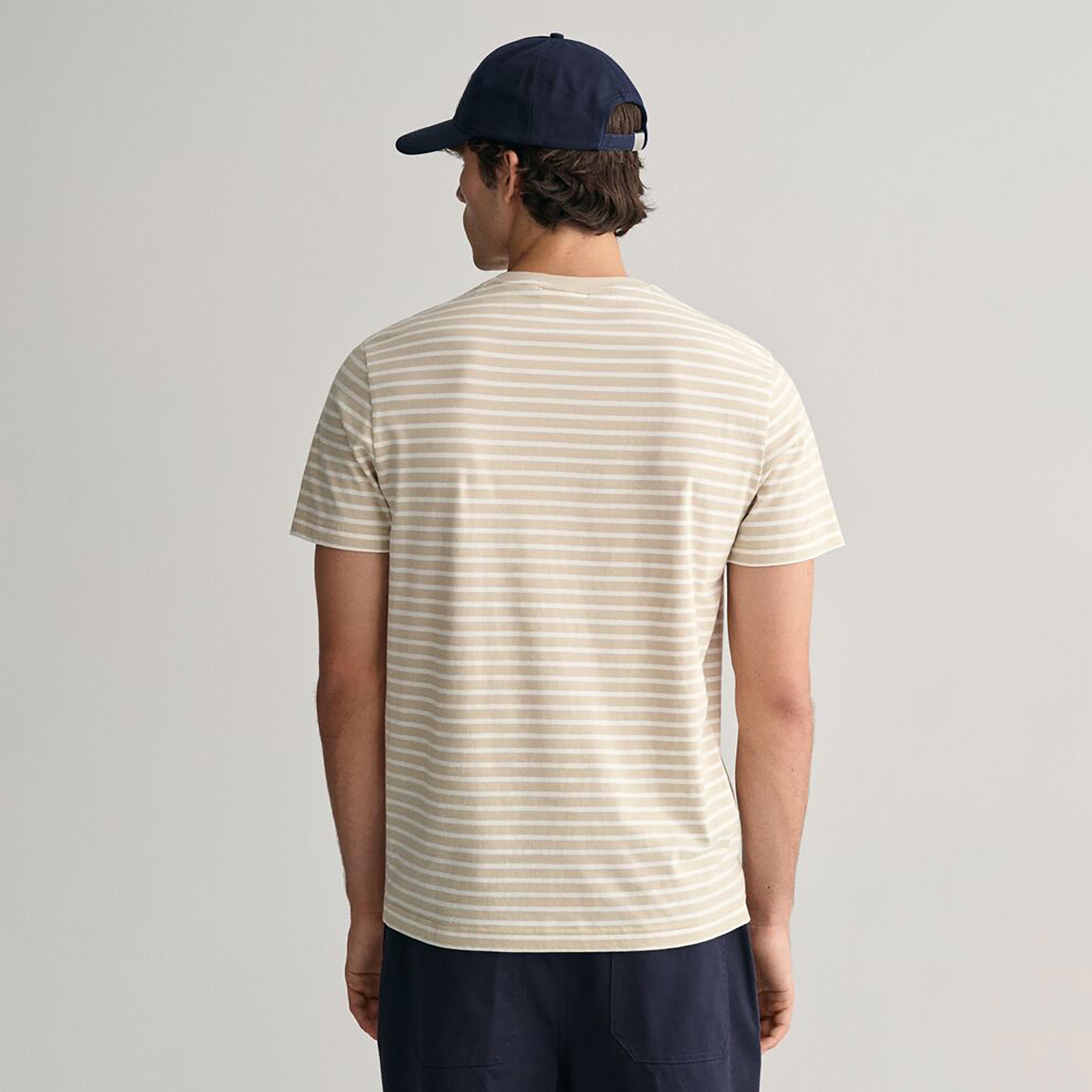 تي شيرت مخطط بأكمام قصيرة ورقبة دائرية من غانت-men-clothing-tshirtsandpolos-tshirts-image-4