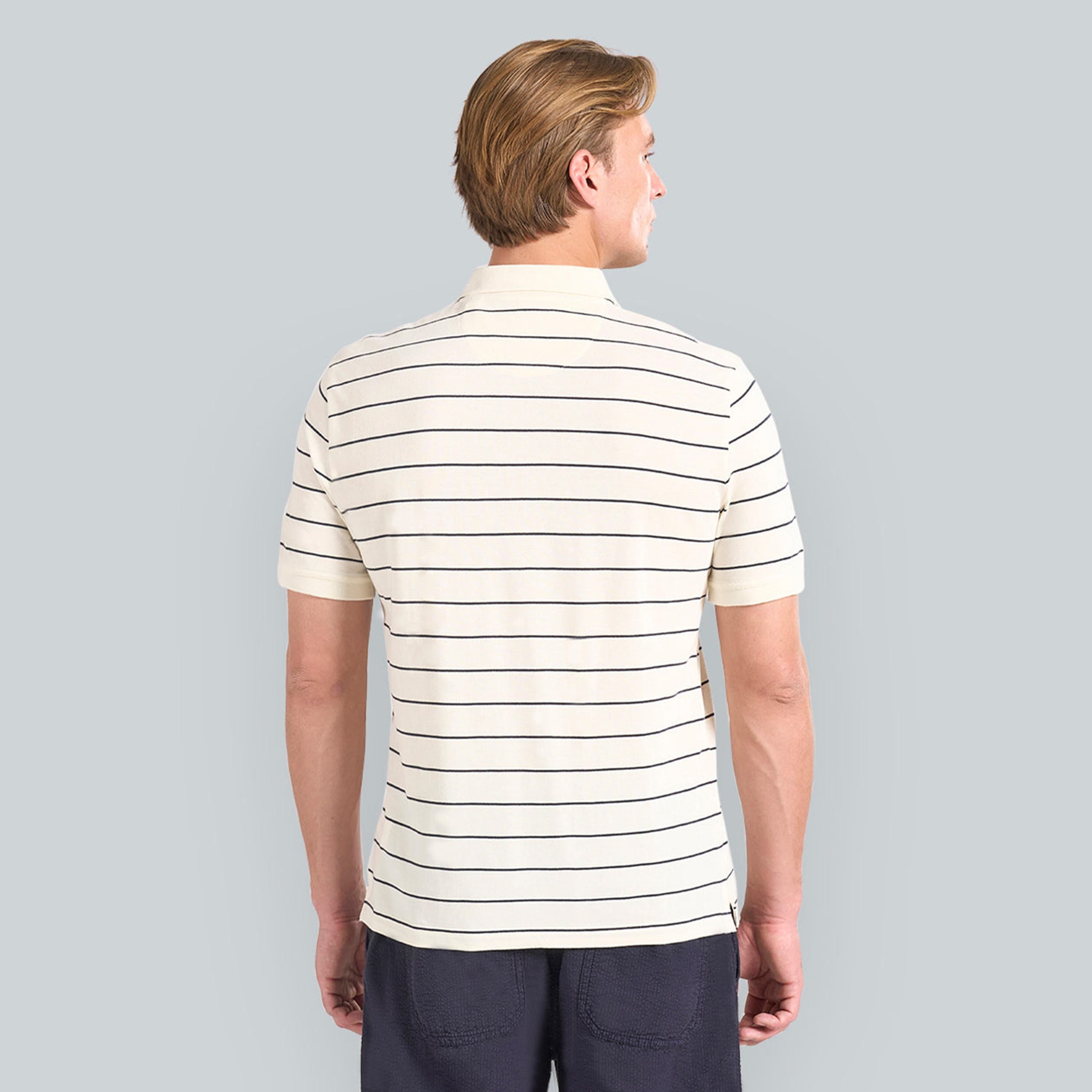 تيشيرت بولو رجالي بياقة مخططة وأكمام قصيرة من جانت.-men-clothing-tshirtsandpolos-polos-image-4